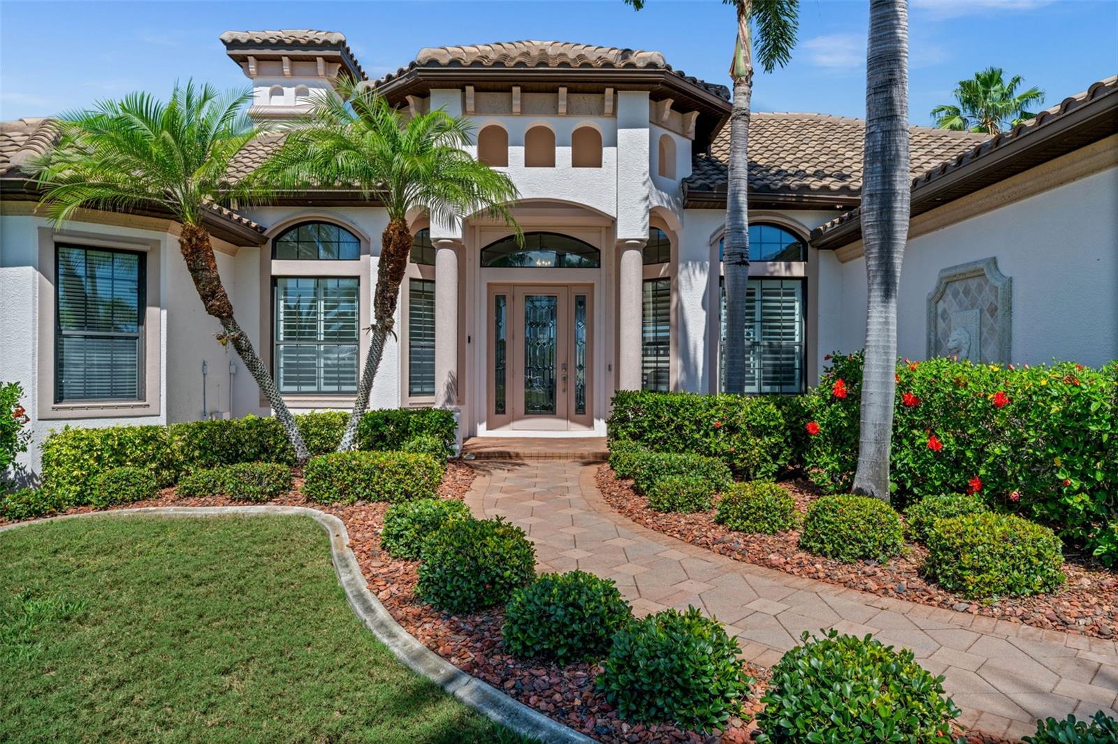 5205 TAMIAMI CT, CAPE CORAL, FL, 33904