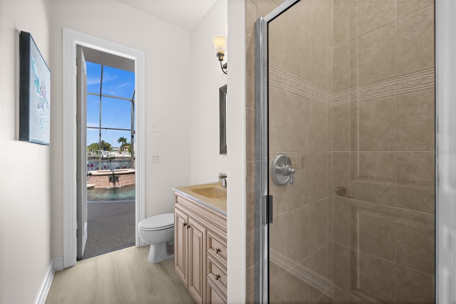5205 TAMIAMI CT, CAPE CORAL, FL, 33904