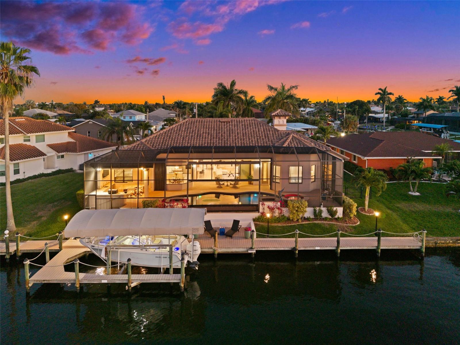 5205 TAMIAMI CT, CAPE CORAL, FL, 33904