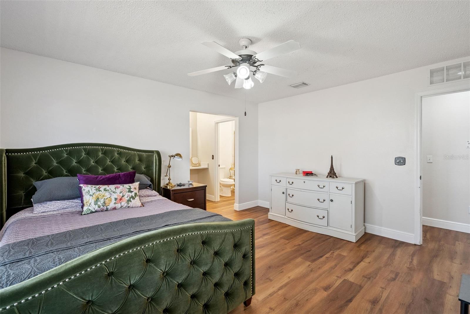 2500 COURTLAND BLVD, DELTONA, FL, 32738