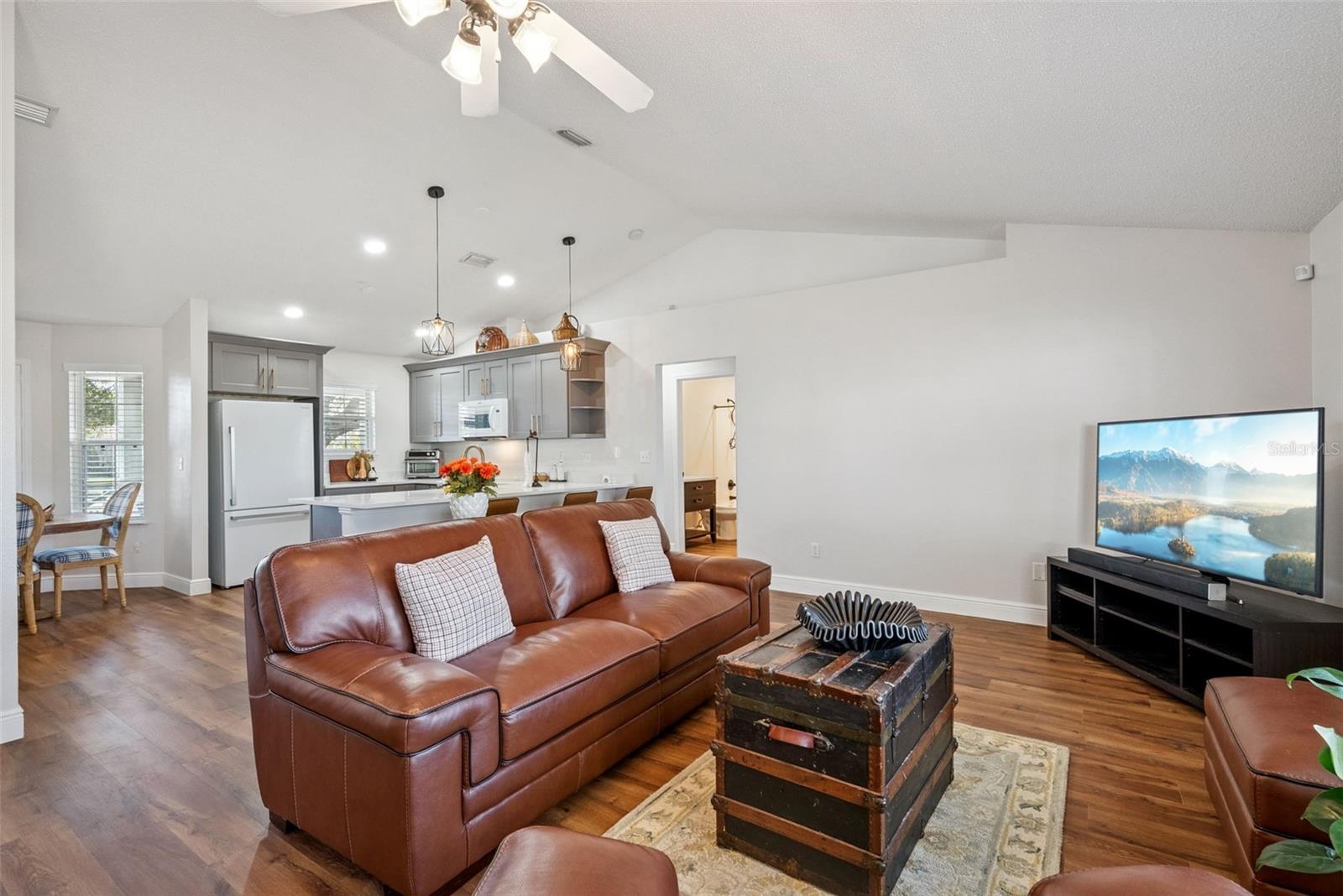 2500 COURTLAND BLVD, DELTONA, FL, 32738