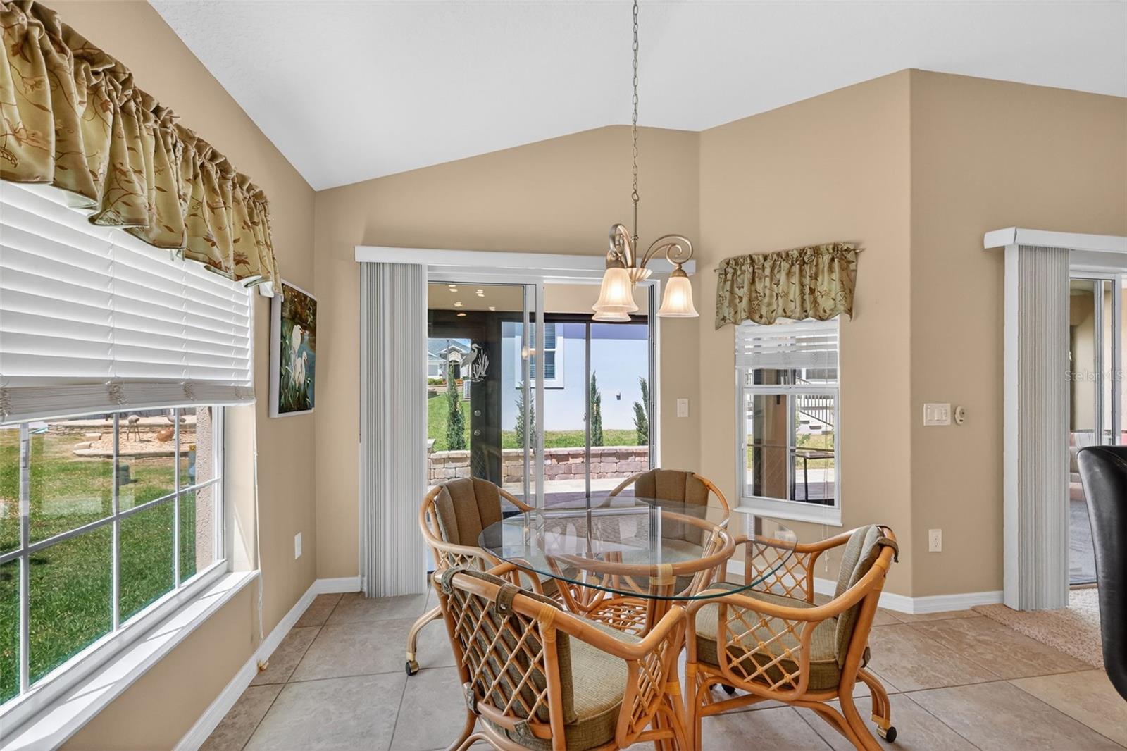 909 VANILLA LEAF PL, THE VILLAGES, FL, 32163
