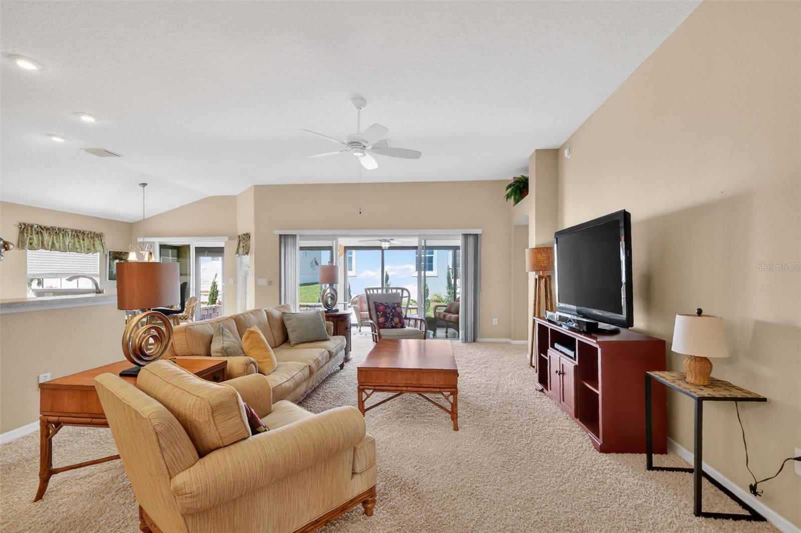 909 VANILLA LEAF PL, THE VILLAGES, FL, 32163