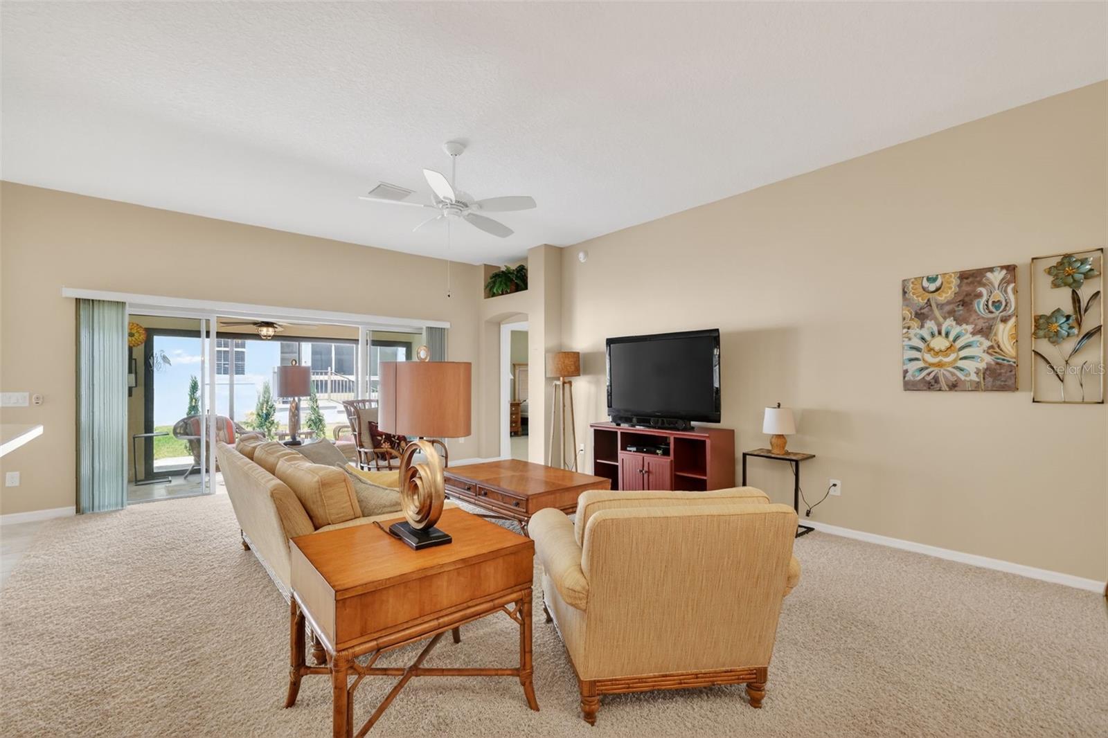 909 VANILLA LEAF PL, THE VILLAGES, FL, 32163