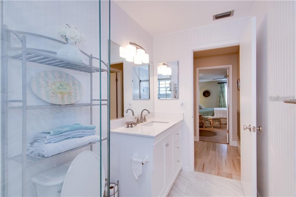 1706 BELLEAIR FOREST DR #140, BELLEAIR, FL, 33756