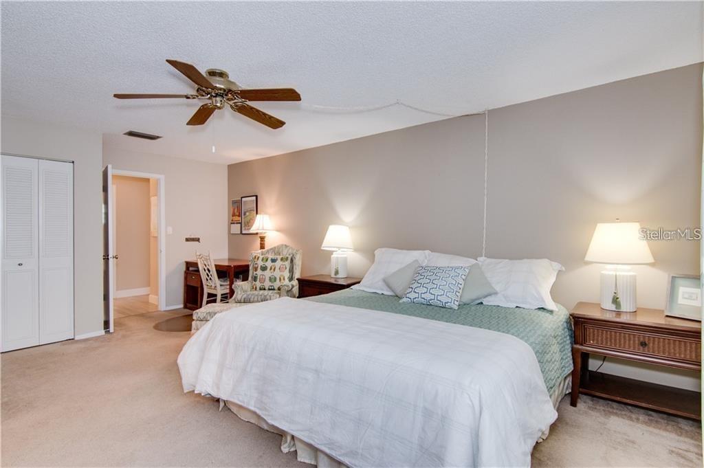 1706 BELLEAIR FOREST DR #140, BELLEAIR, FL, 33756