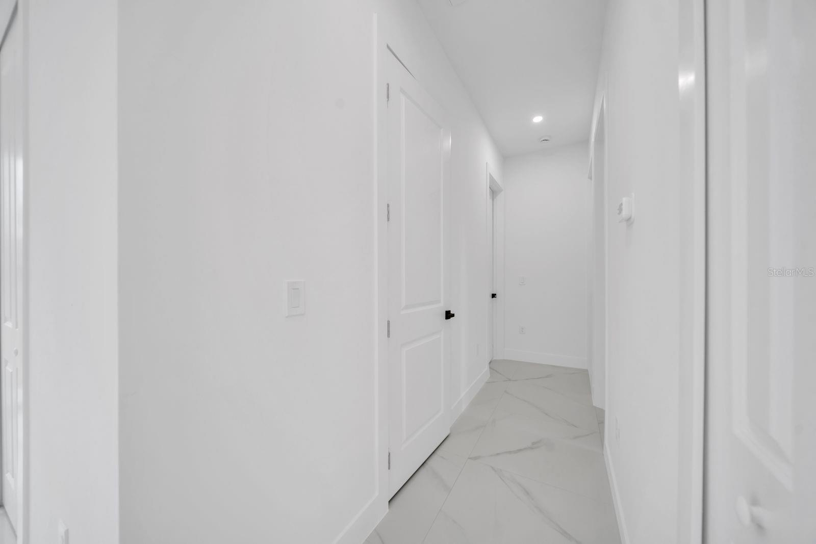 635 SUMMIT AVE S, LEHIGH ACRES, FL, 33974