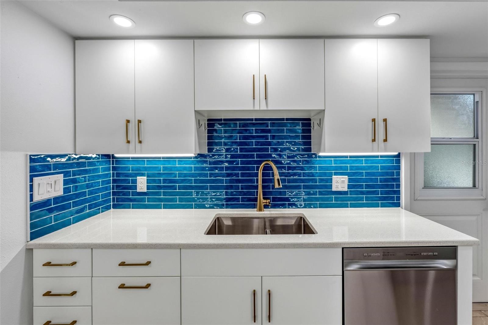 101 LOUELLA LN #5, NOKOMIS, FL, 34275