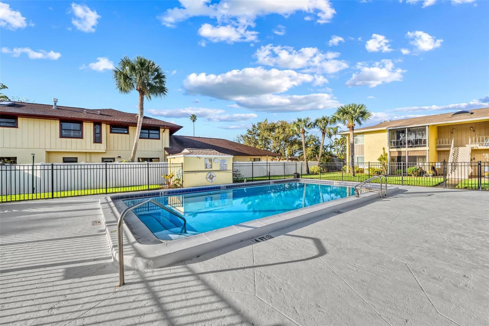101 LOUELLA LN #5, NOKOMIS, FL, 34275