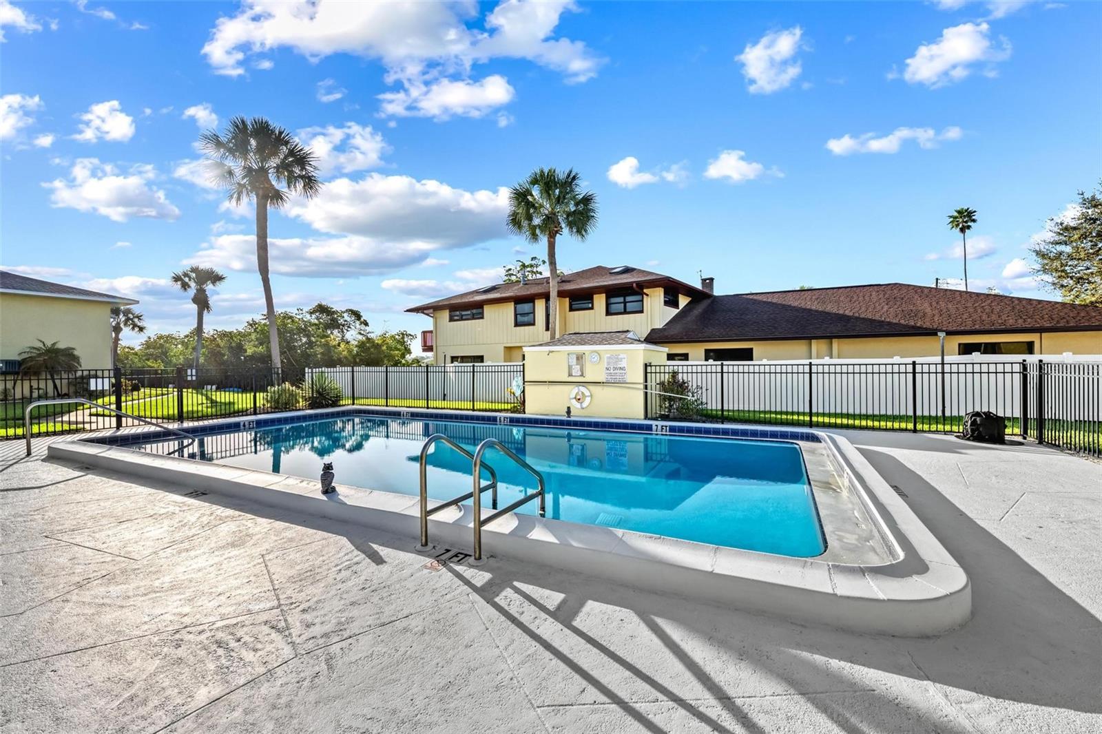 101 LOUELLA LN #5, NOKOMIS, FL, 34275