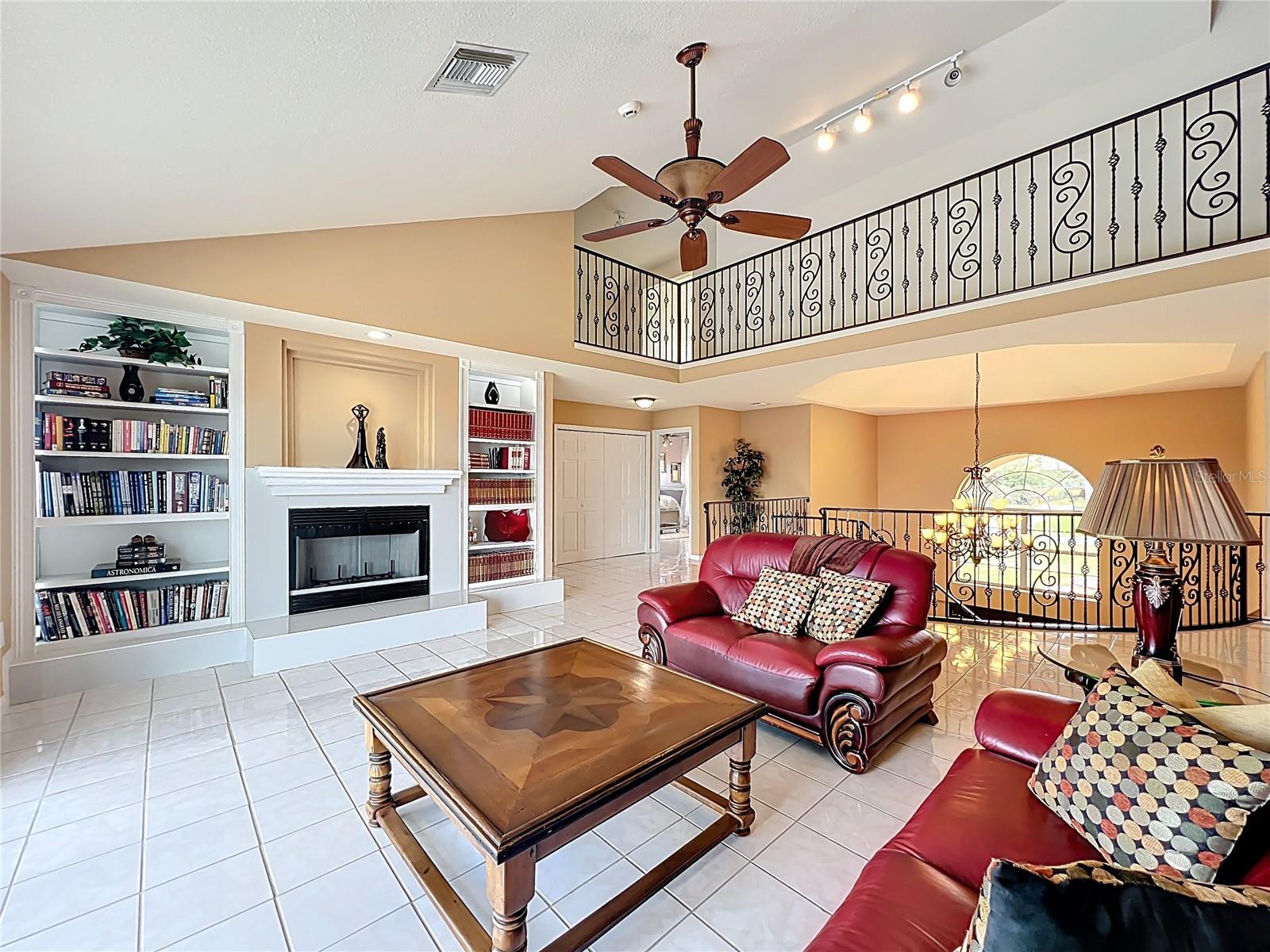 1755 LAKE TERRACE DR, EUSTIS, FL, 32726