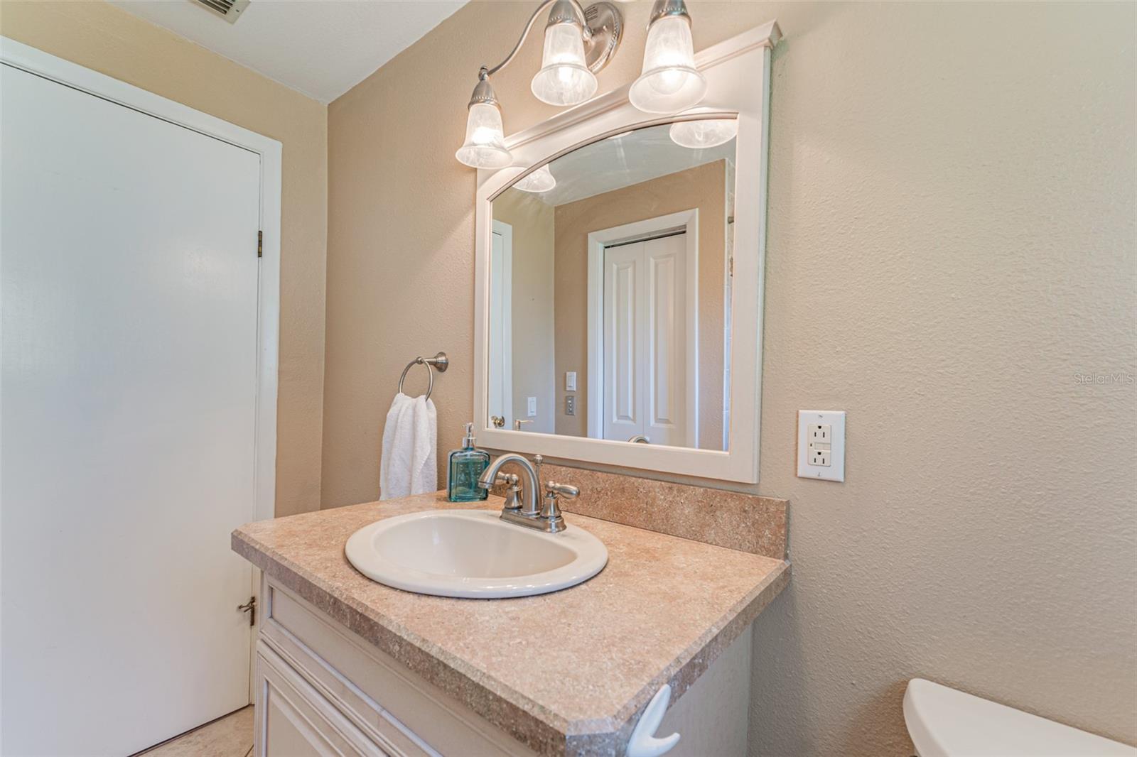 8585 W MISS MAGGIE DR, HOMOSASSA, FL, 34448
