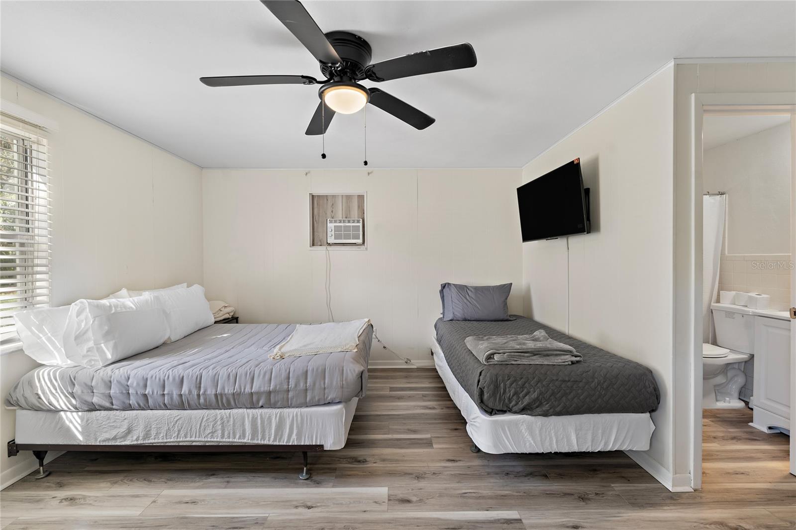 8533 W MISS MAGGIE DR, HOMOSASSA, FL, 34448