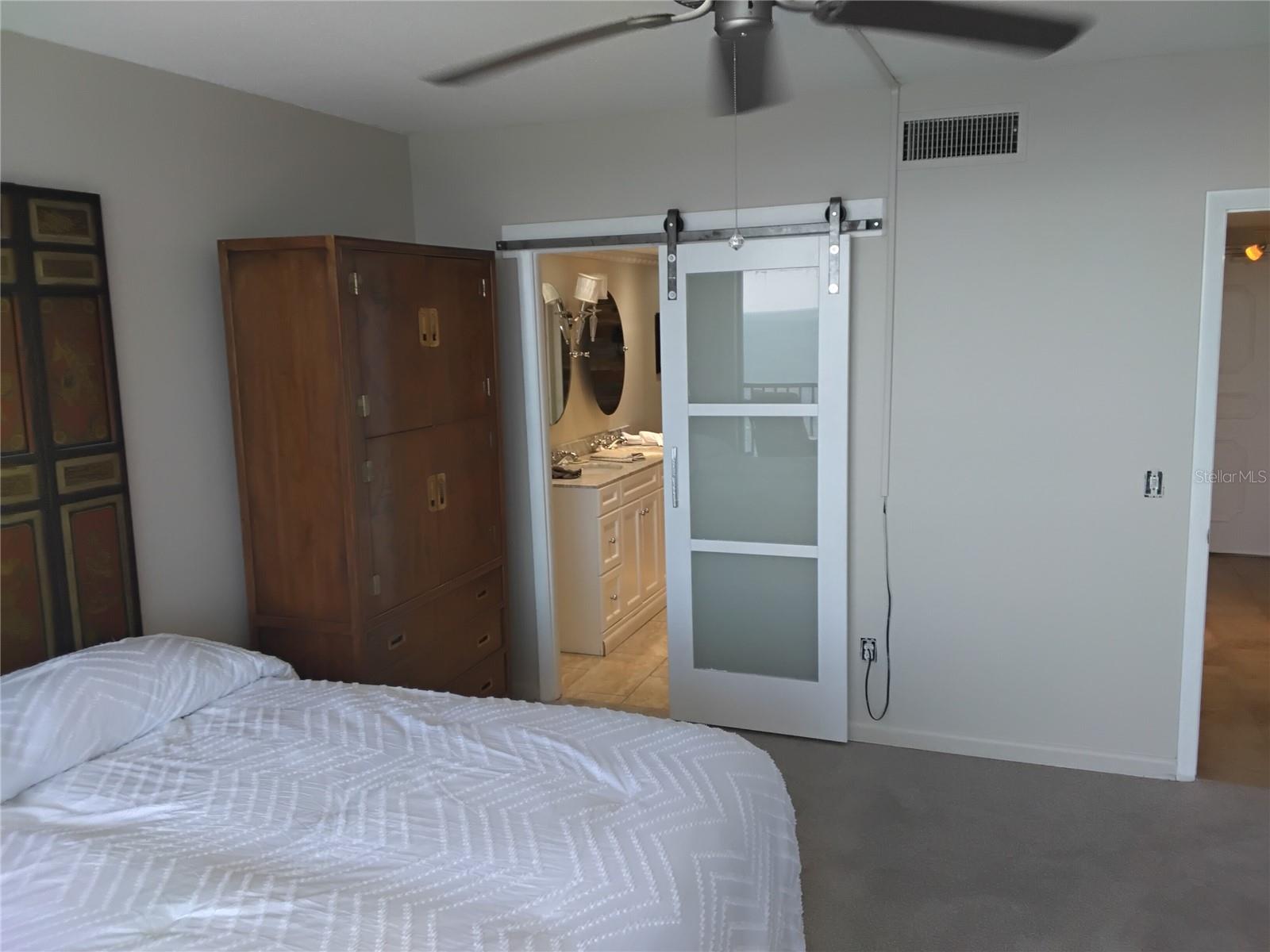 Primary Bathroom dual sinks