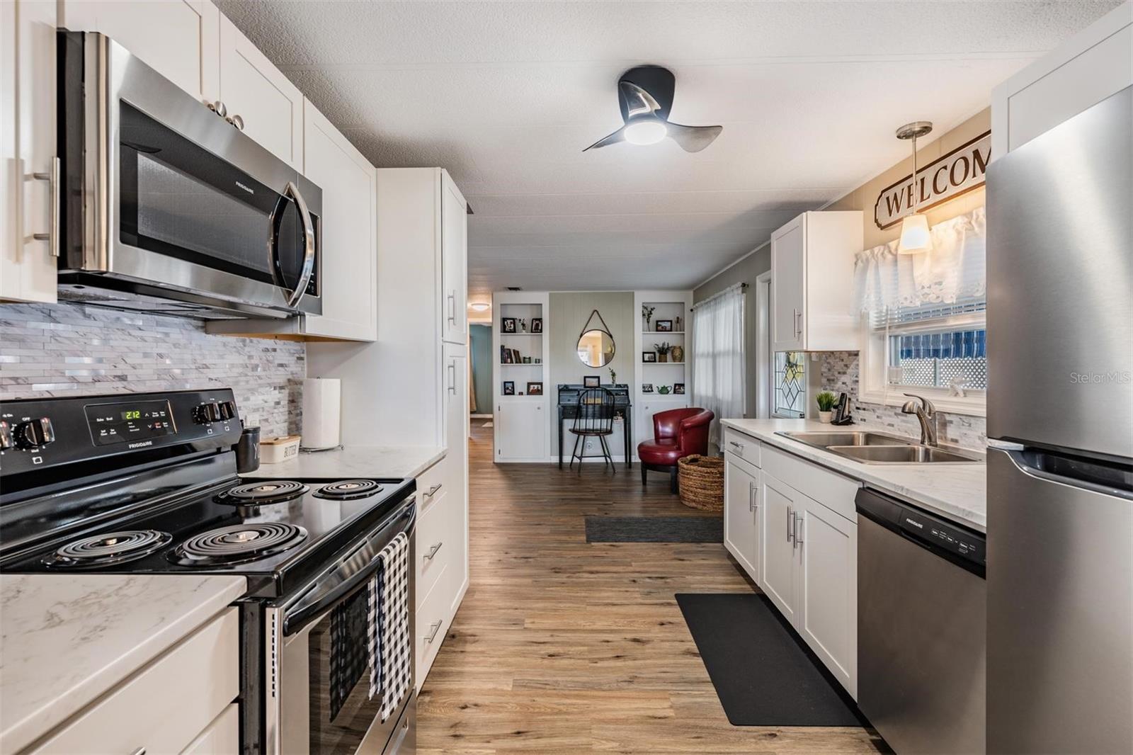 257 SAGO PALM ST, LARGO, FL, 33778