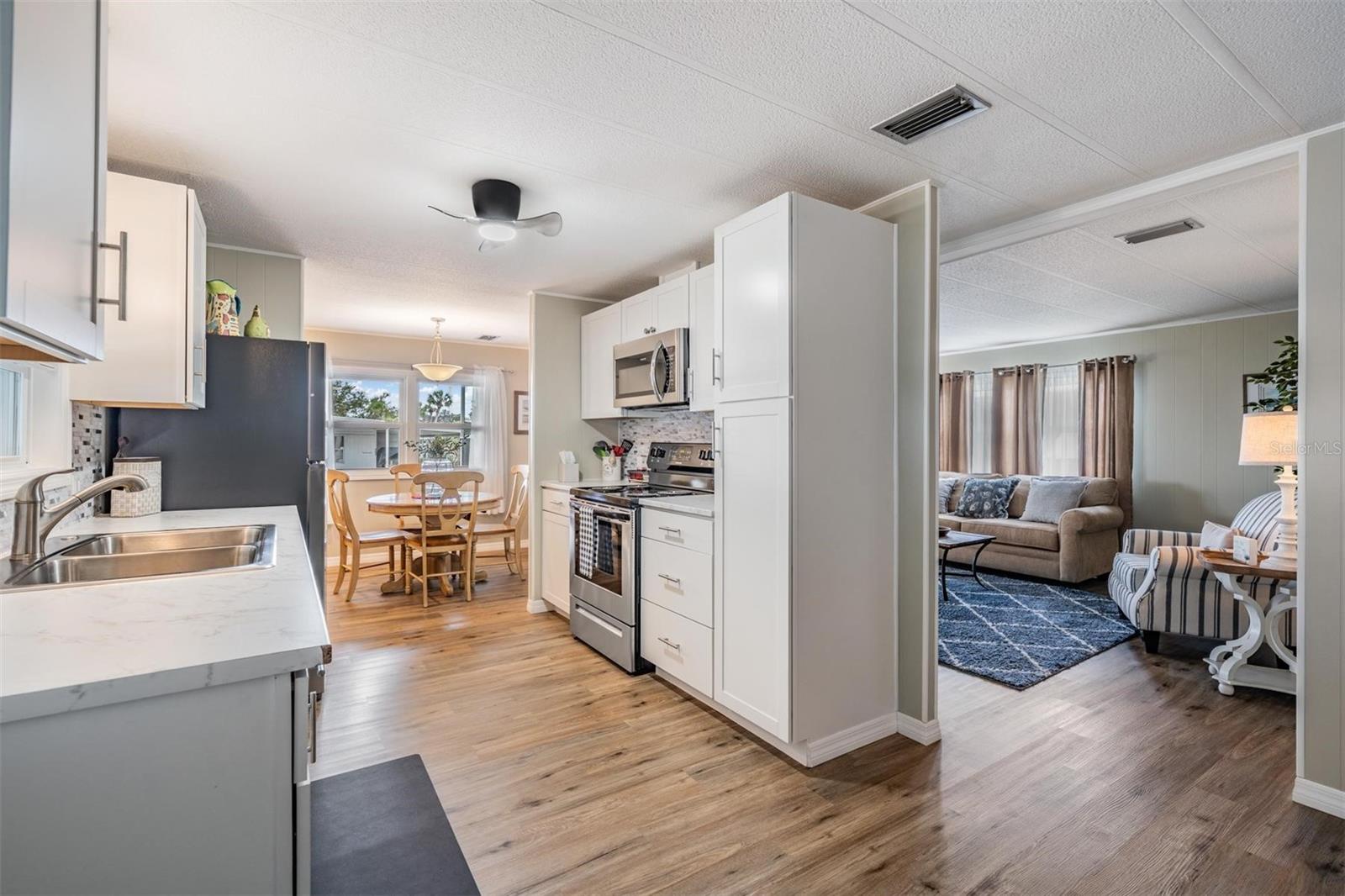 257 SAGO PALM ST, LARGO, FL, 33778