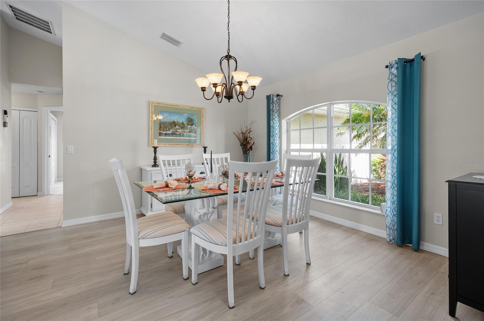 27 MARINER LN, ROTONDA WEST, FL, 33947