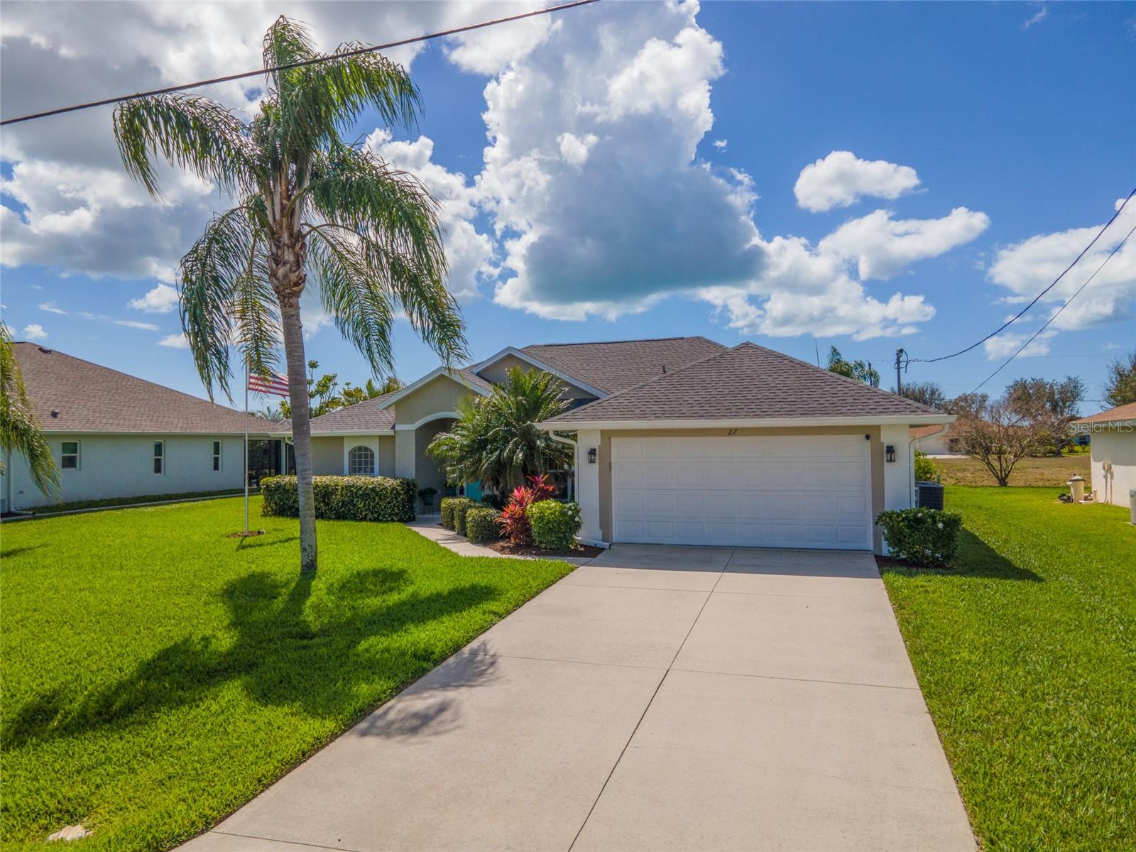 27 MARINER LN, ROTONDA WEST, FL, 33947