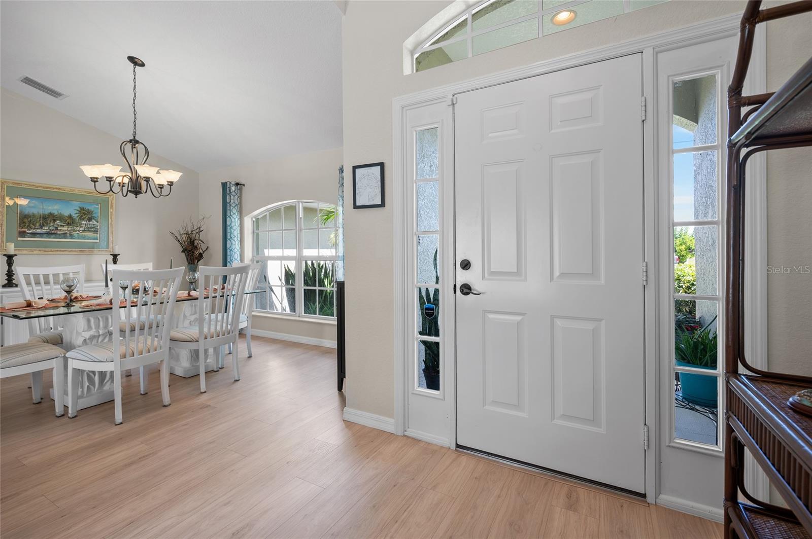 27 MARINER LN, ROTONDA WEST, FL, 33947