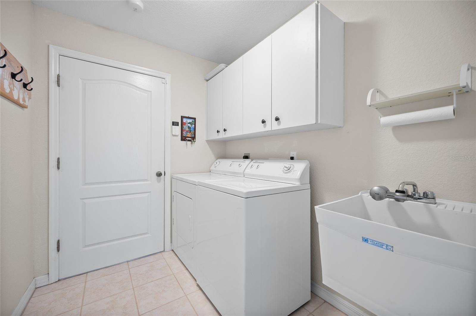 27 MARINER LN, ROTONDA WEST, FL, 33947