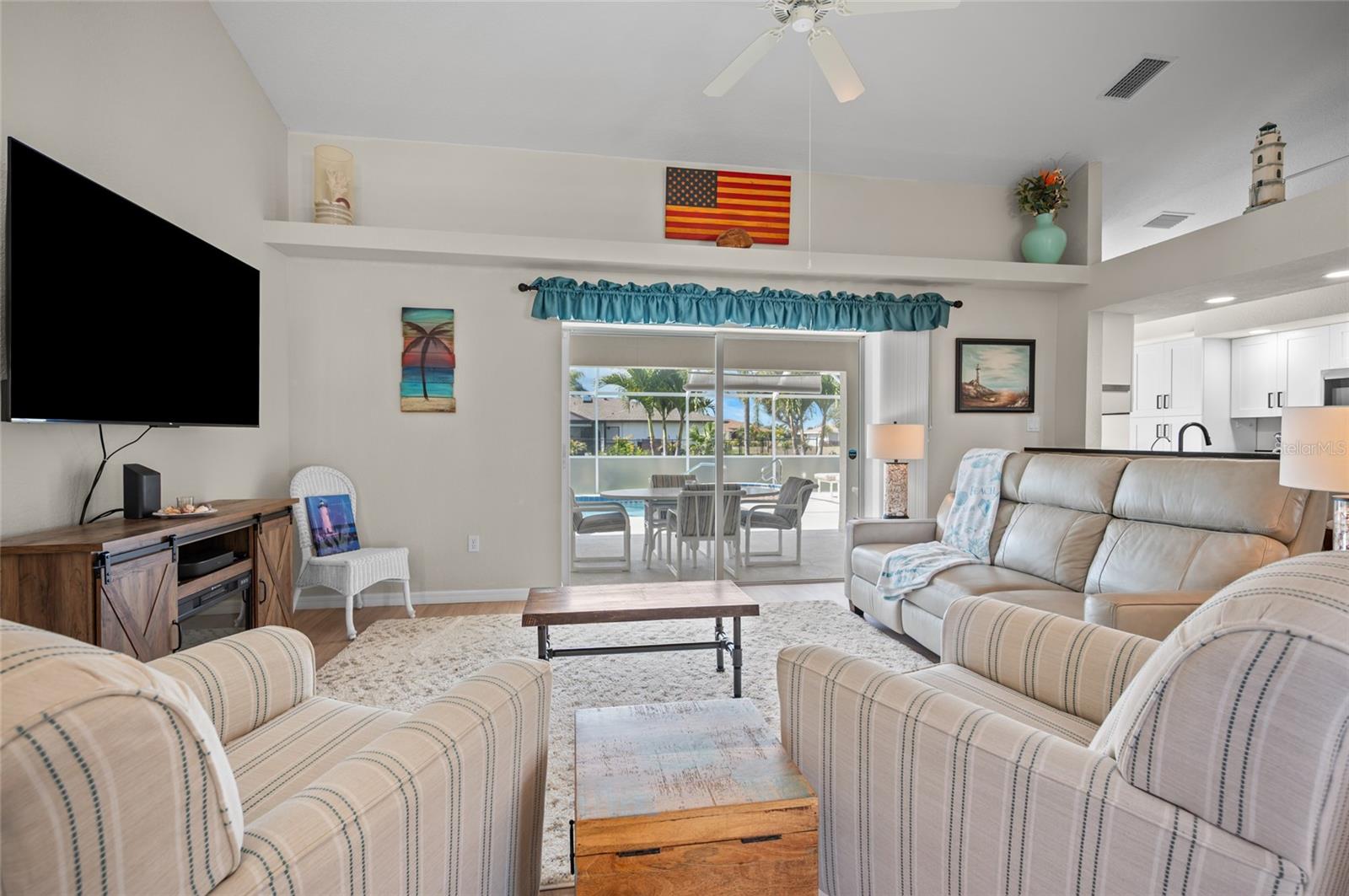 27 MARINER LN, ROTONDA WEST, FL, 33947