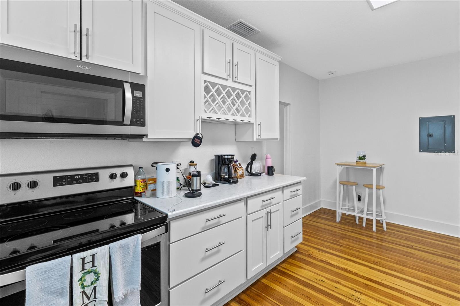 1409 E AMELIA ST, ORLANDO, FL, 32803