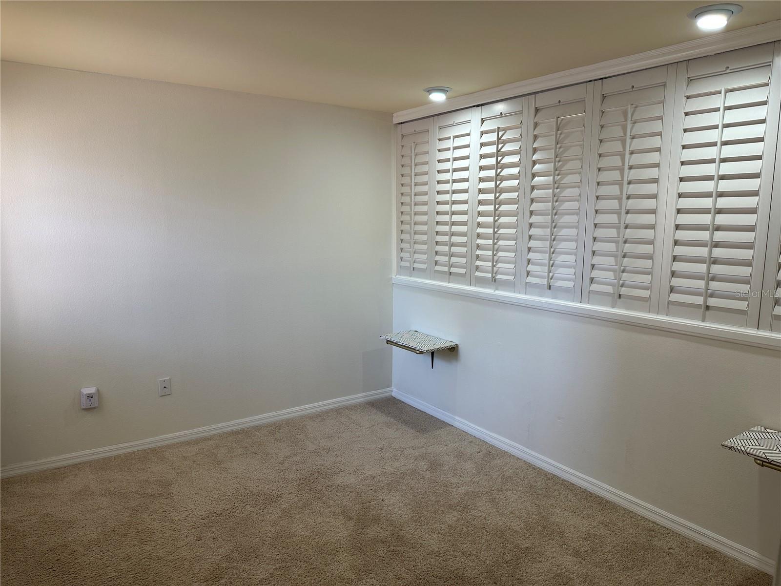 10444 SAINT TROPEZ PL, TAMPA, FL, 33615