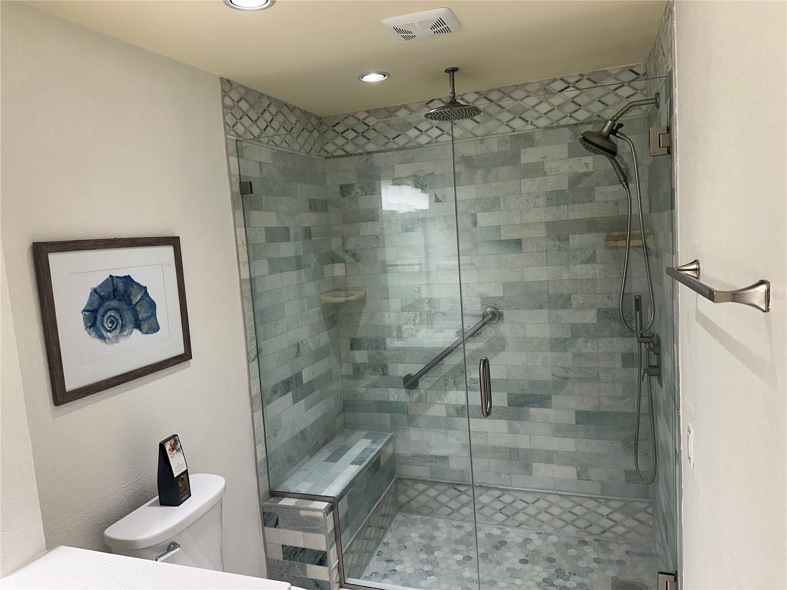 10444 SAINT TROPEZ PL, TAMPA, FL, 33615