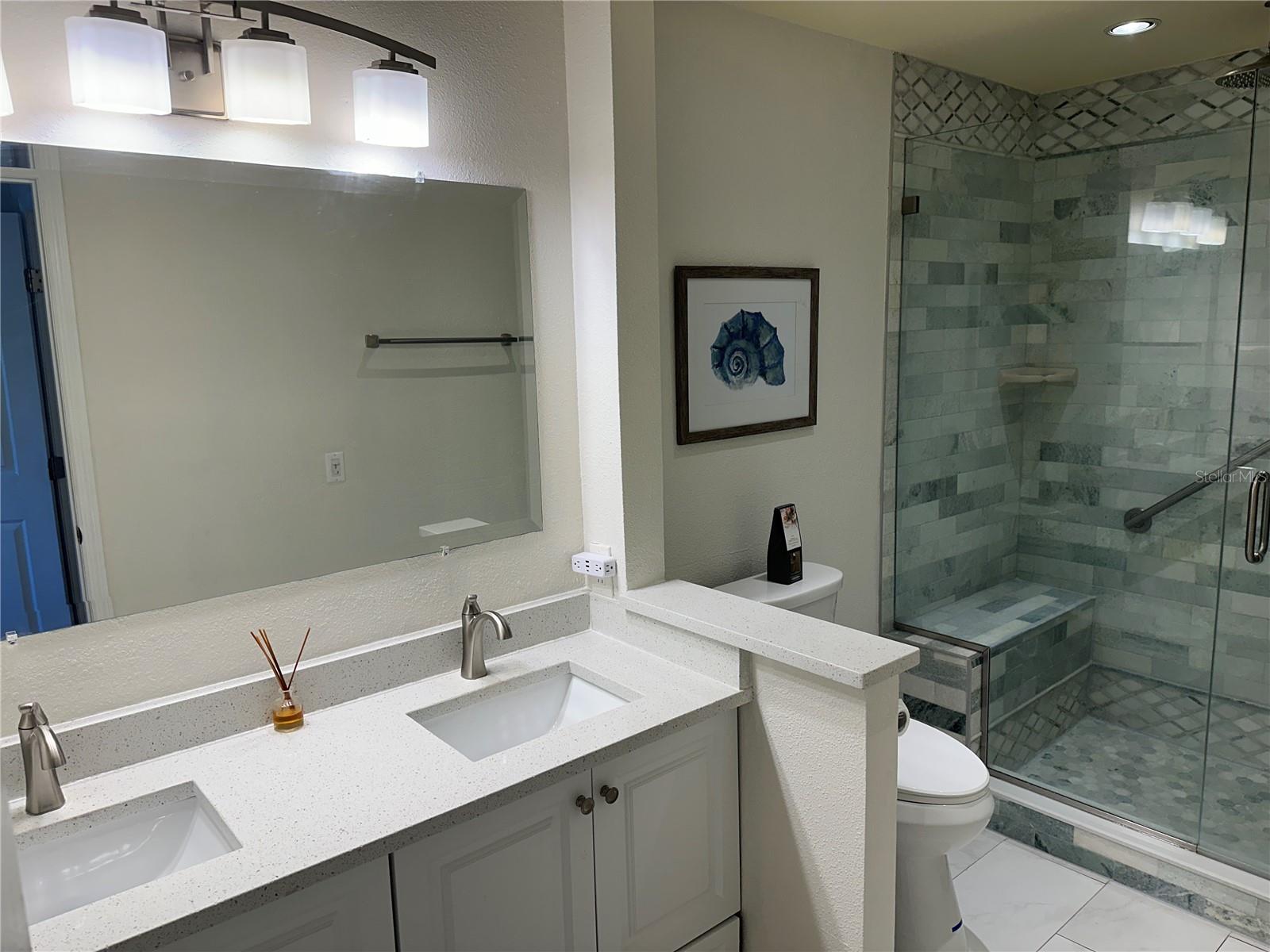 10444 SAINT TROPEZ PL, TAMPA, FL, 33615