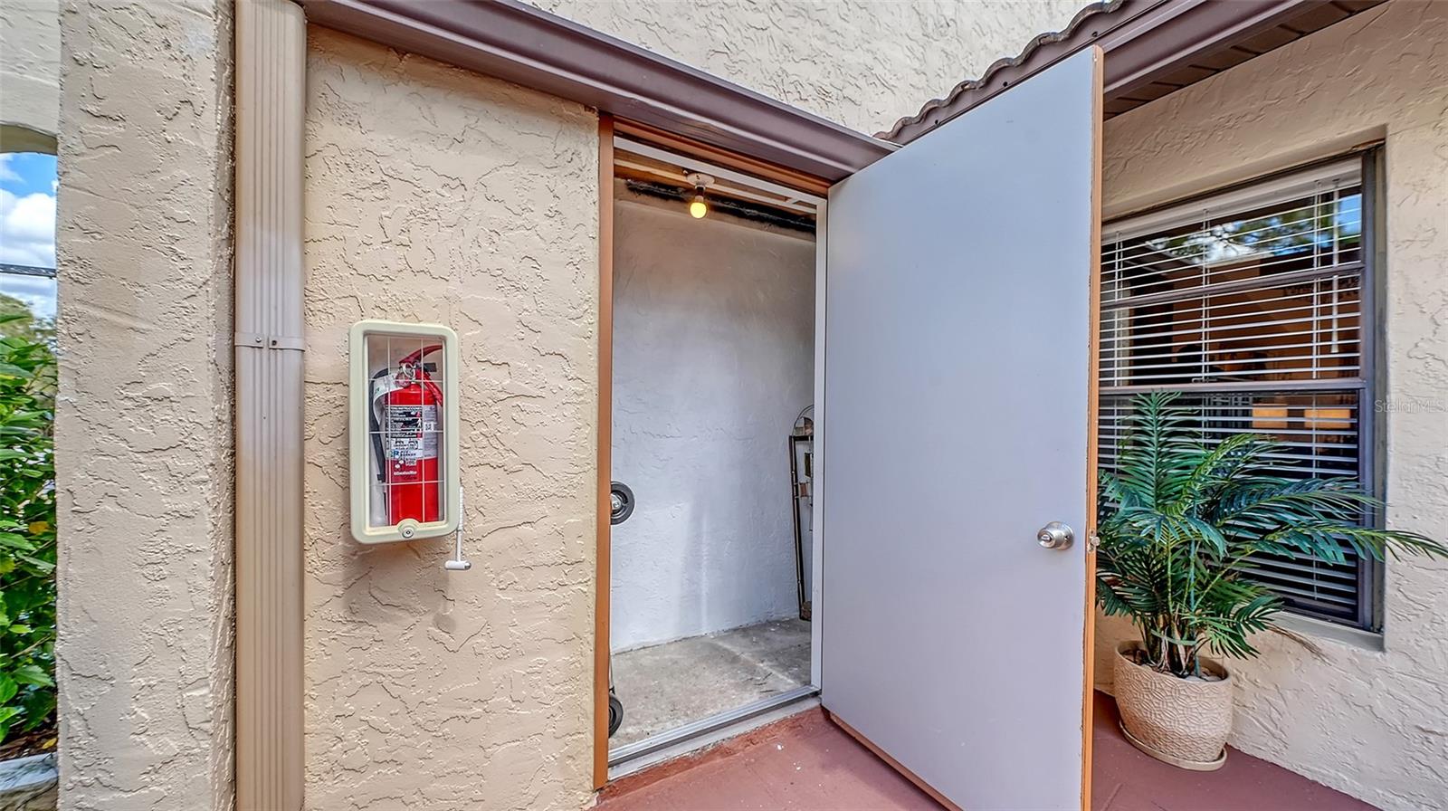 4750 MARSH FIELD RD #1, SARASOTA, FL, 34235