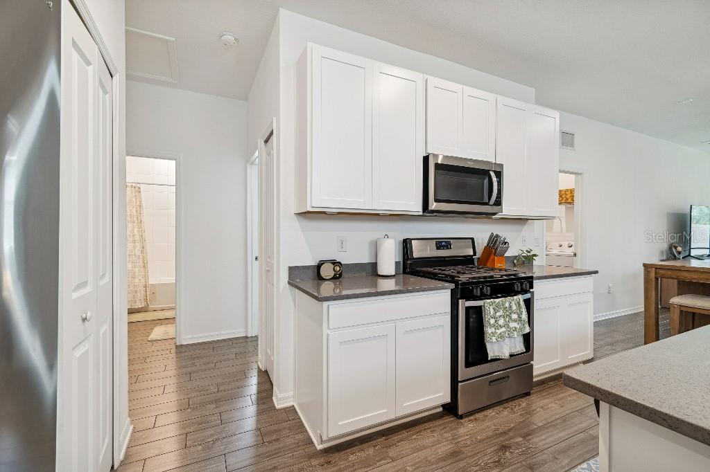 5411 LOS ROBLES CT, PALMETTO, FL, 34221