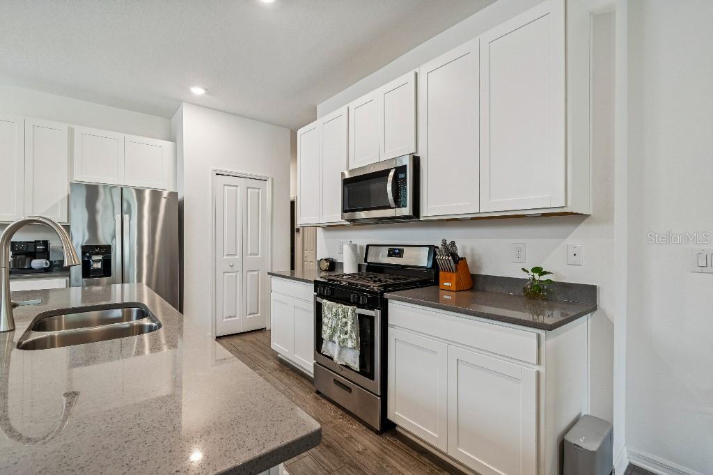 5411 LOS ROBLES CT, PALMETTO, FL, 34221