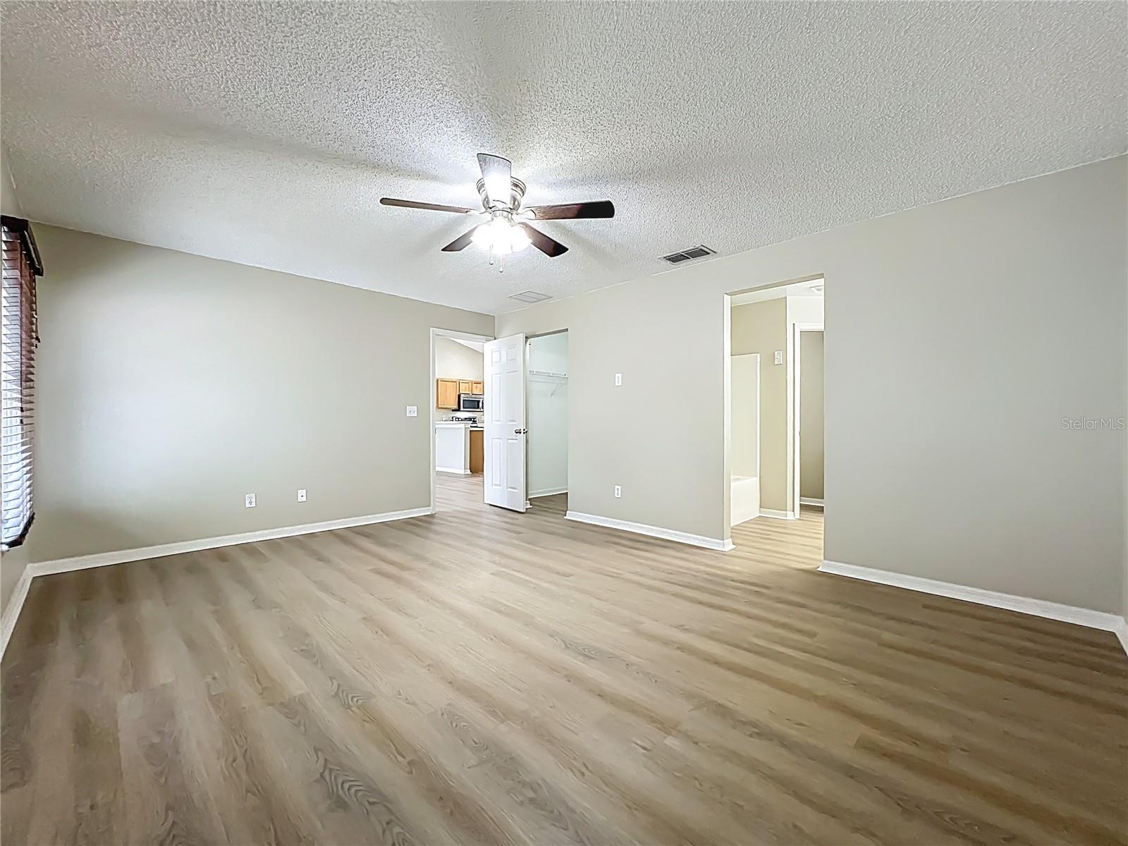1103 LAKEVIEW OAKS DR, MINNEOLA, FL, 34715