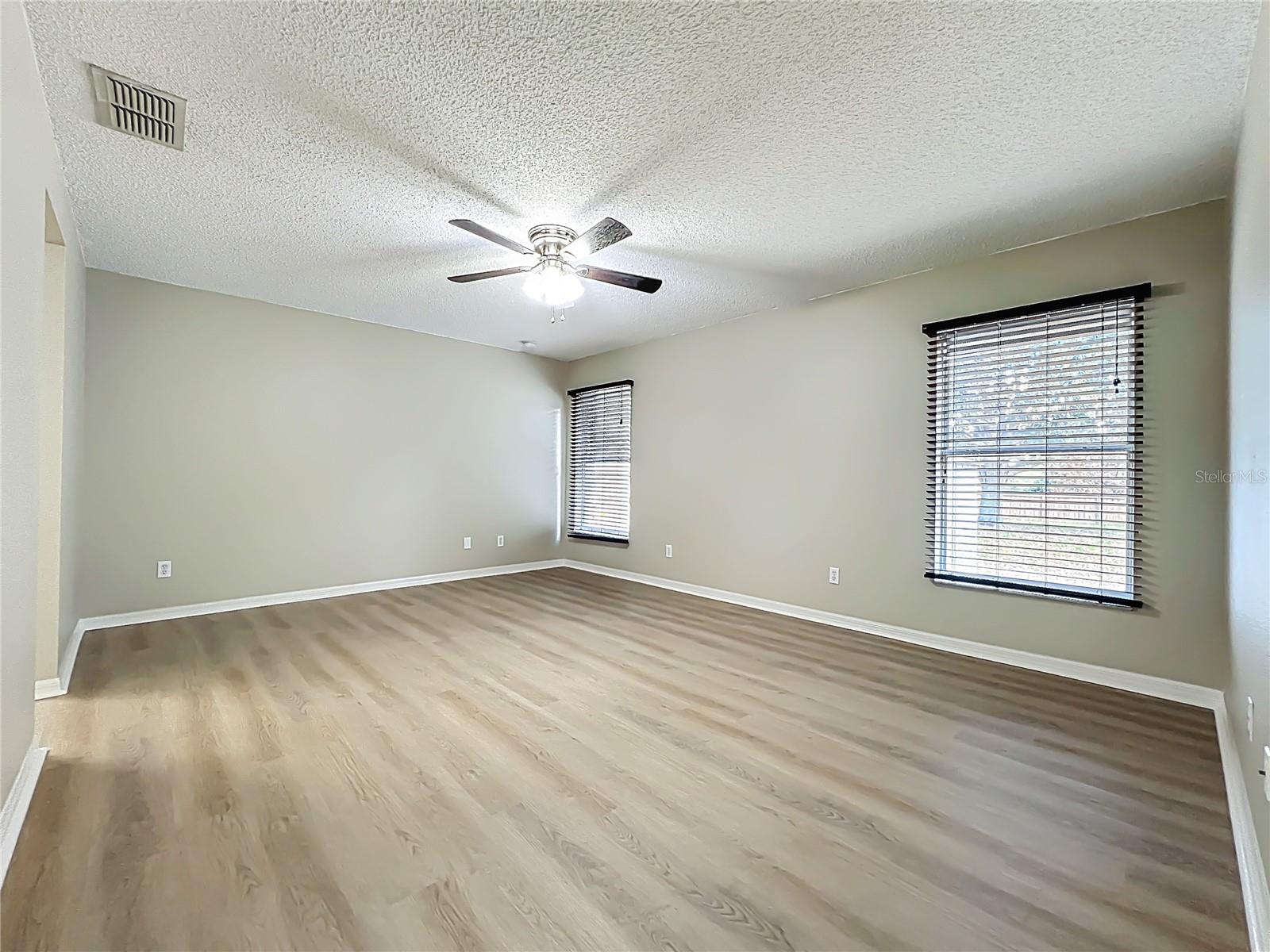 1103 LAKEVIEW OAKS DR, MINNEOLA, FL, 34715
