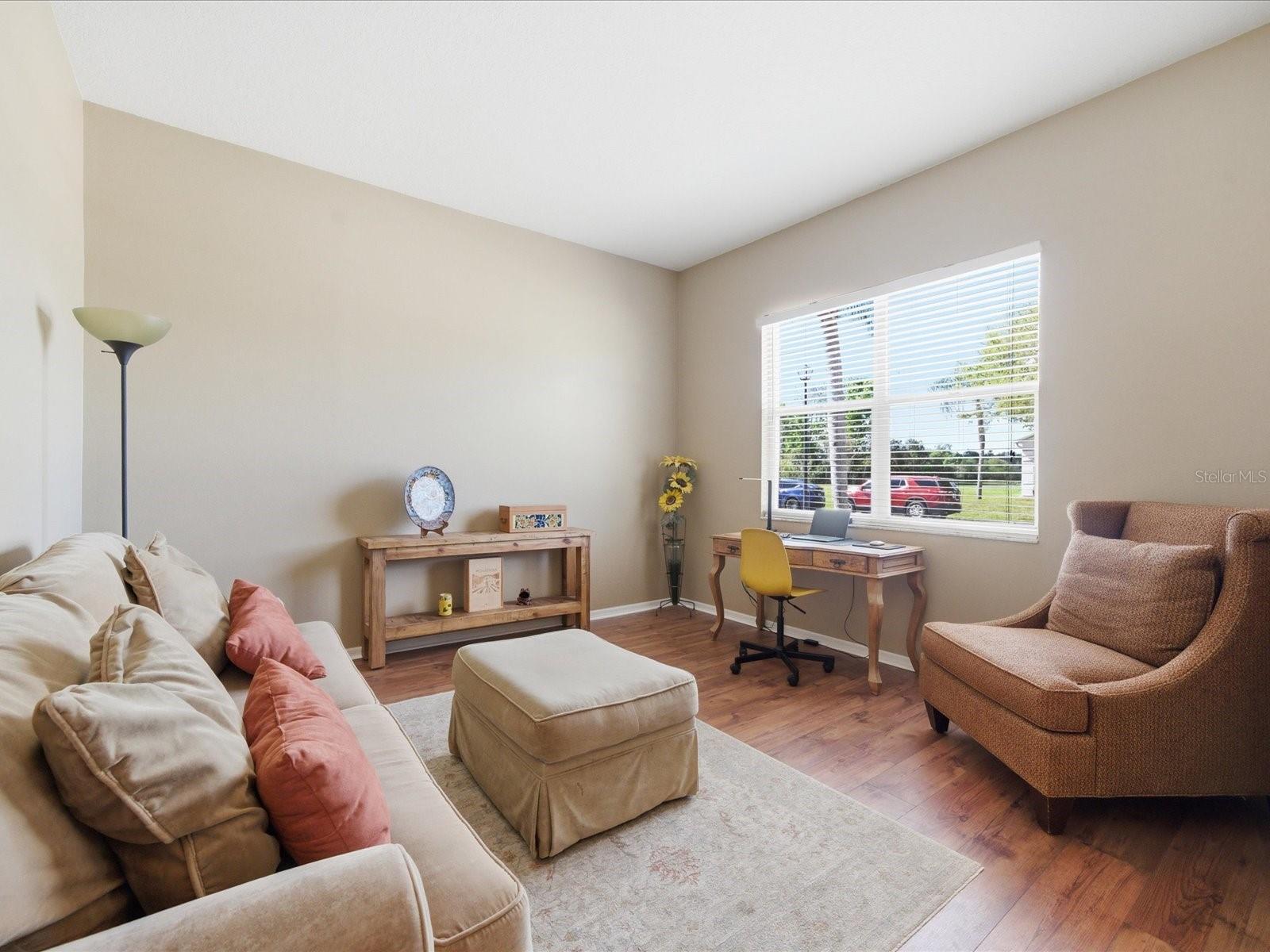 3825 GRAND FORKS DR, LAND O LAKES, FL, 34639