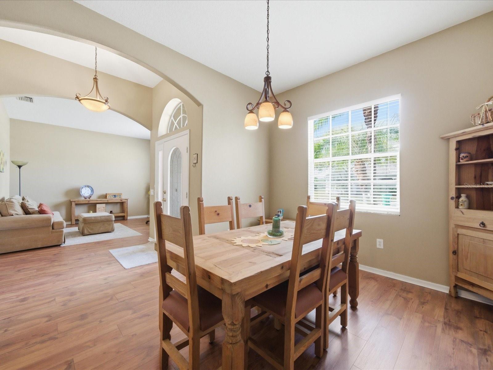 3825 GRAND FORKS DR, LAND O LAKES, FL, 34639