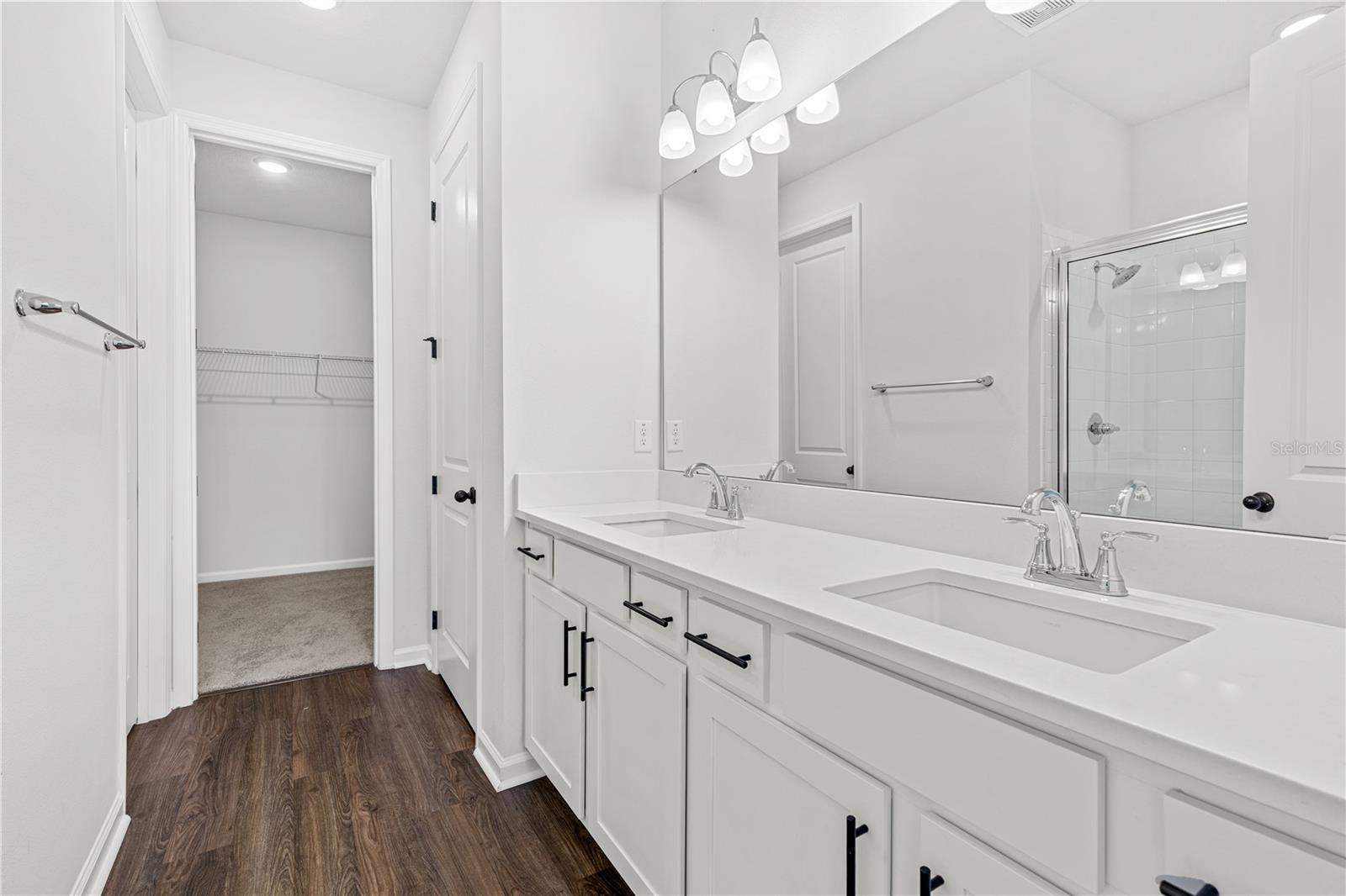 10200 SPRING LAKE DR, CLERMONT, FL, 34711