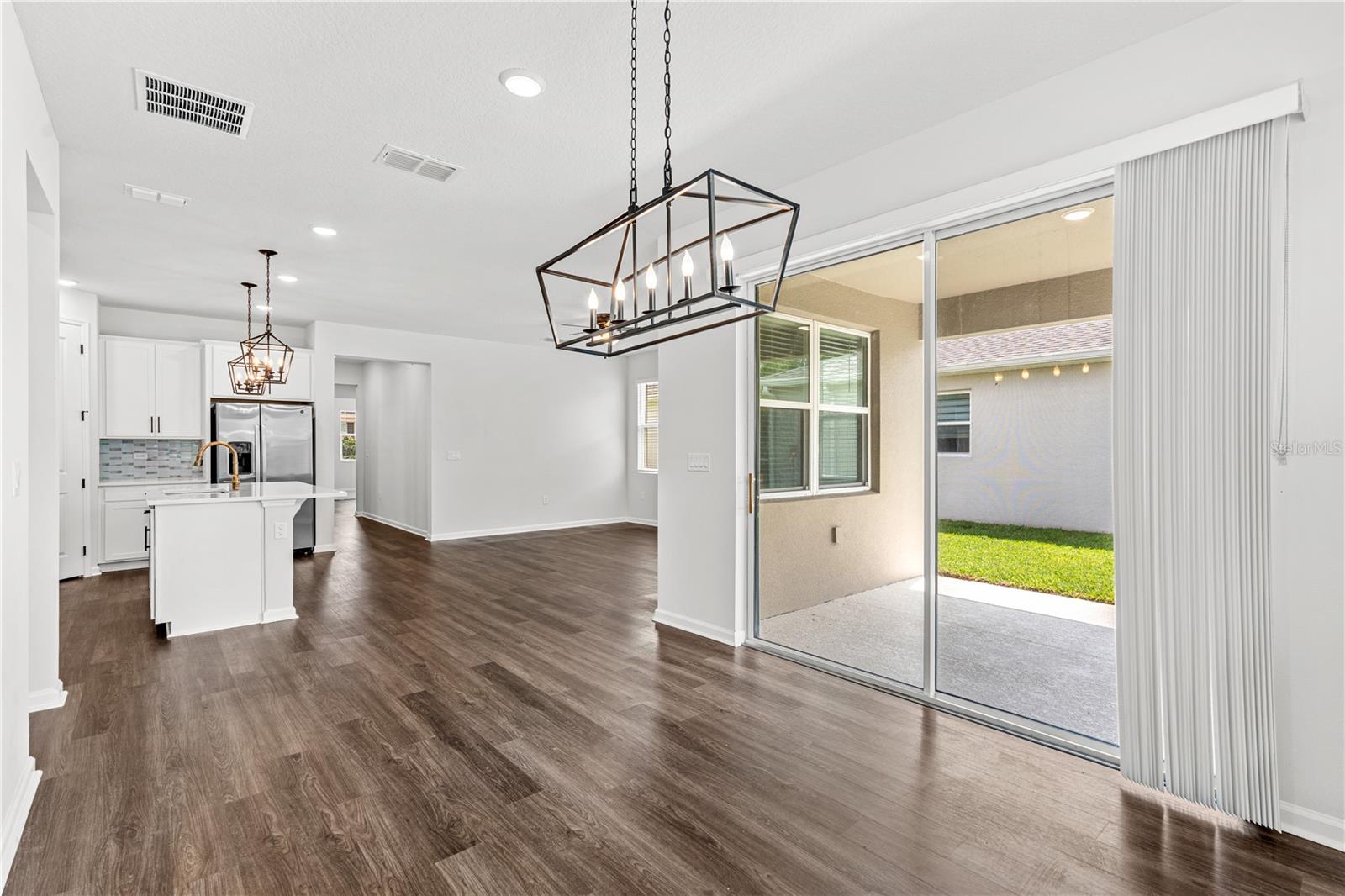 10200 SPRING LAKE DR, CLERMONT, FL, 34711