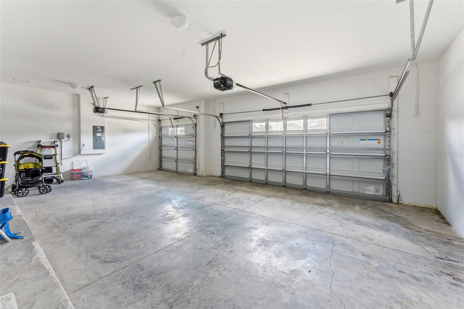 8322 EAGLE BROOK DR, LAND O LAKES, FL, 34638