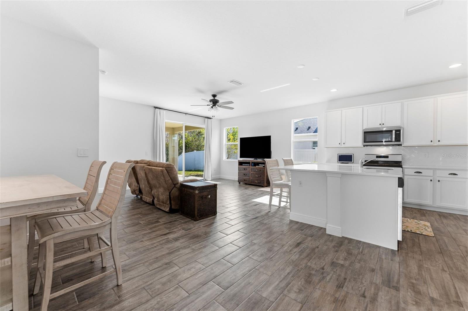 8322 EAGLE BROOK DR, LAND O LAKES, FL, 34638