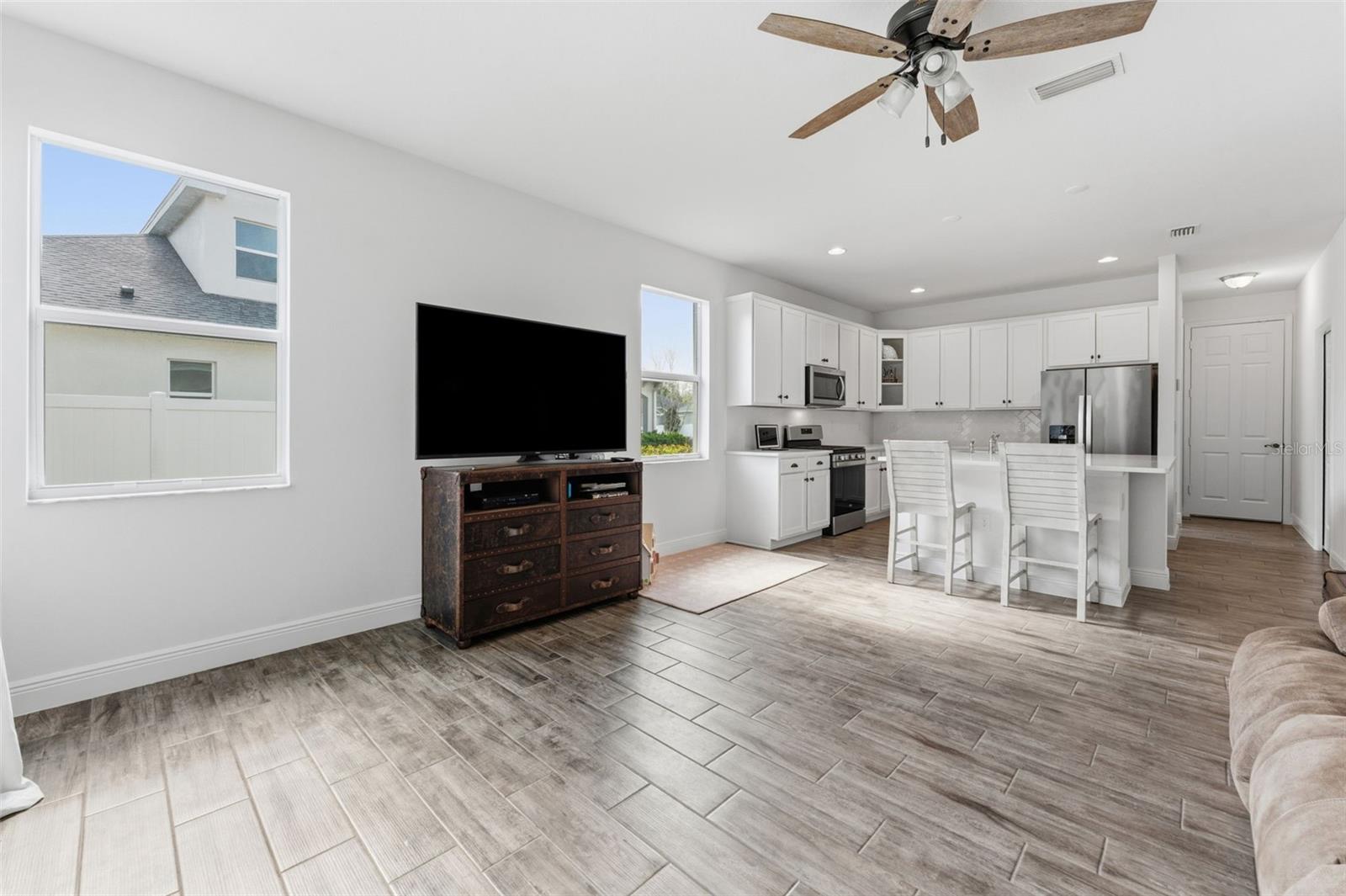 8322 EAGLE BROOK DR, LAND O LAKES, FL, 34638