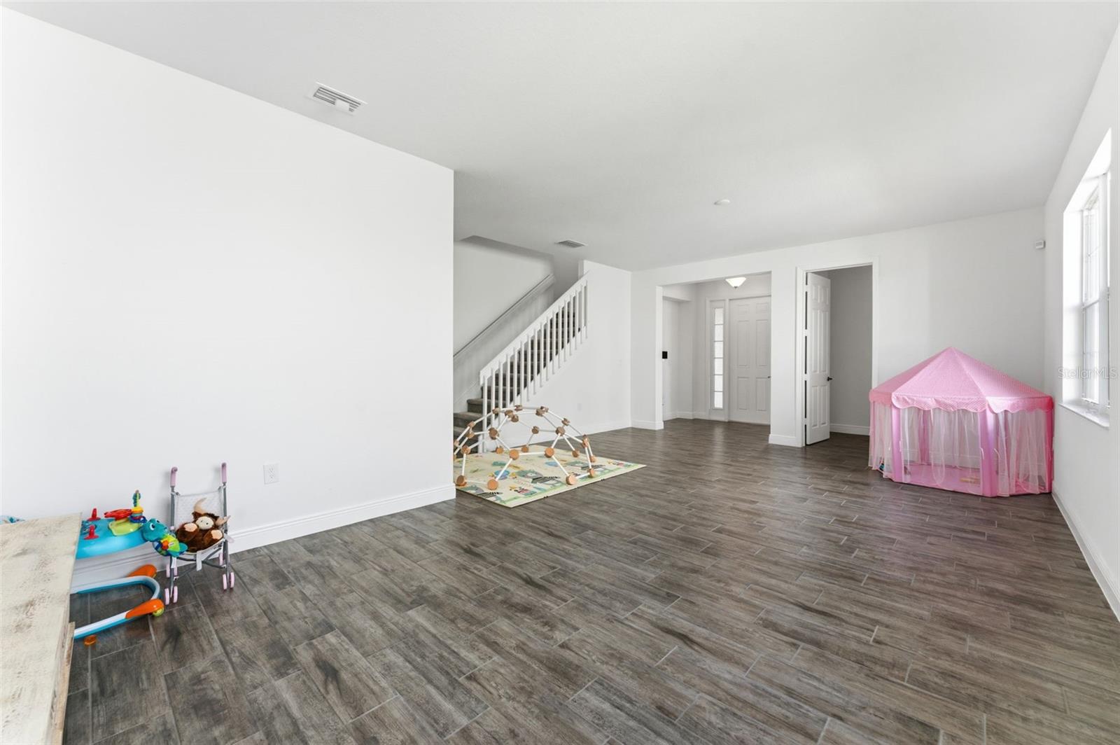 8322 EAGLE BROOK DR, LAND O LAKES, FL, 34638