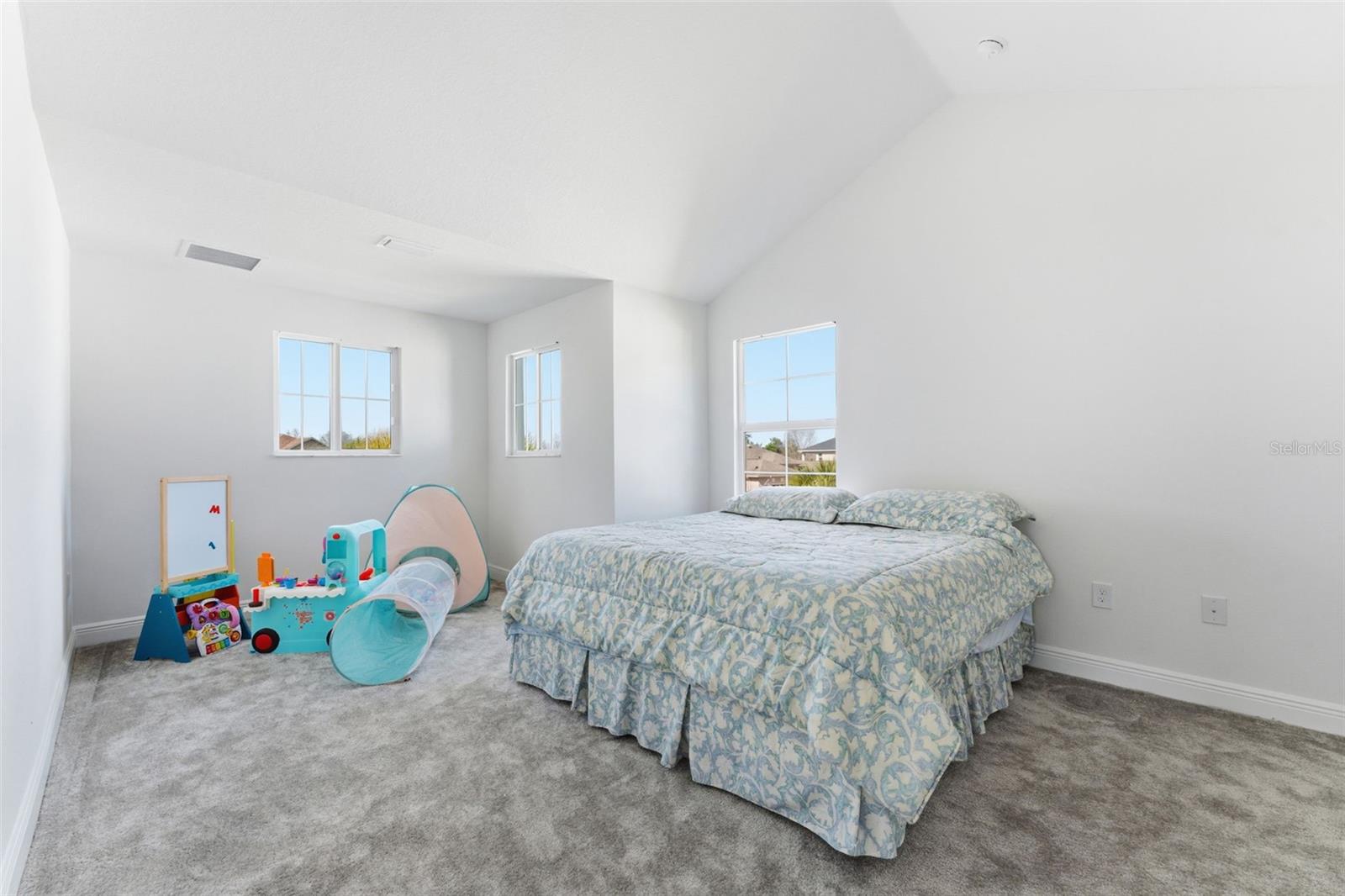 8322 EAGLE BROOK DR, LAND O LAKES, FL, 34638