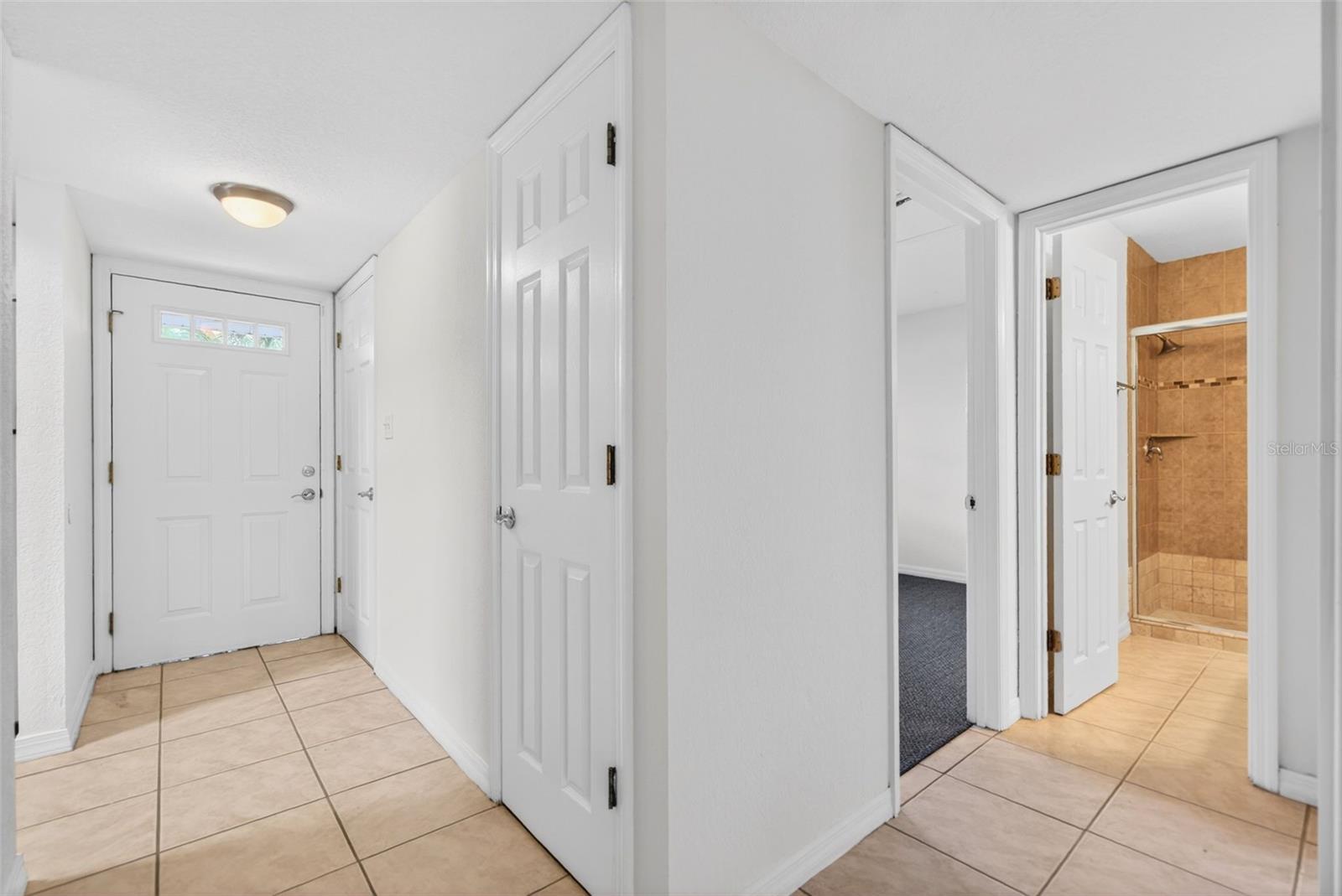 930 LA COSTA CIR #2, SARASOTA, FL, 34237