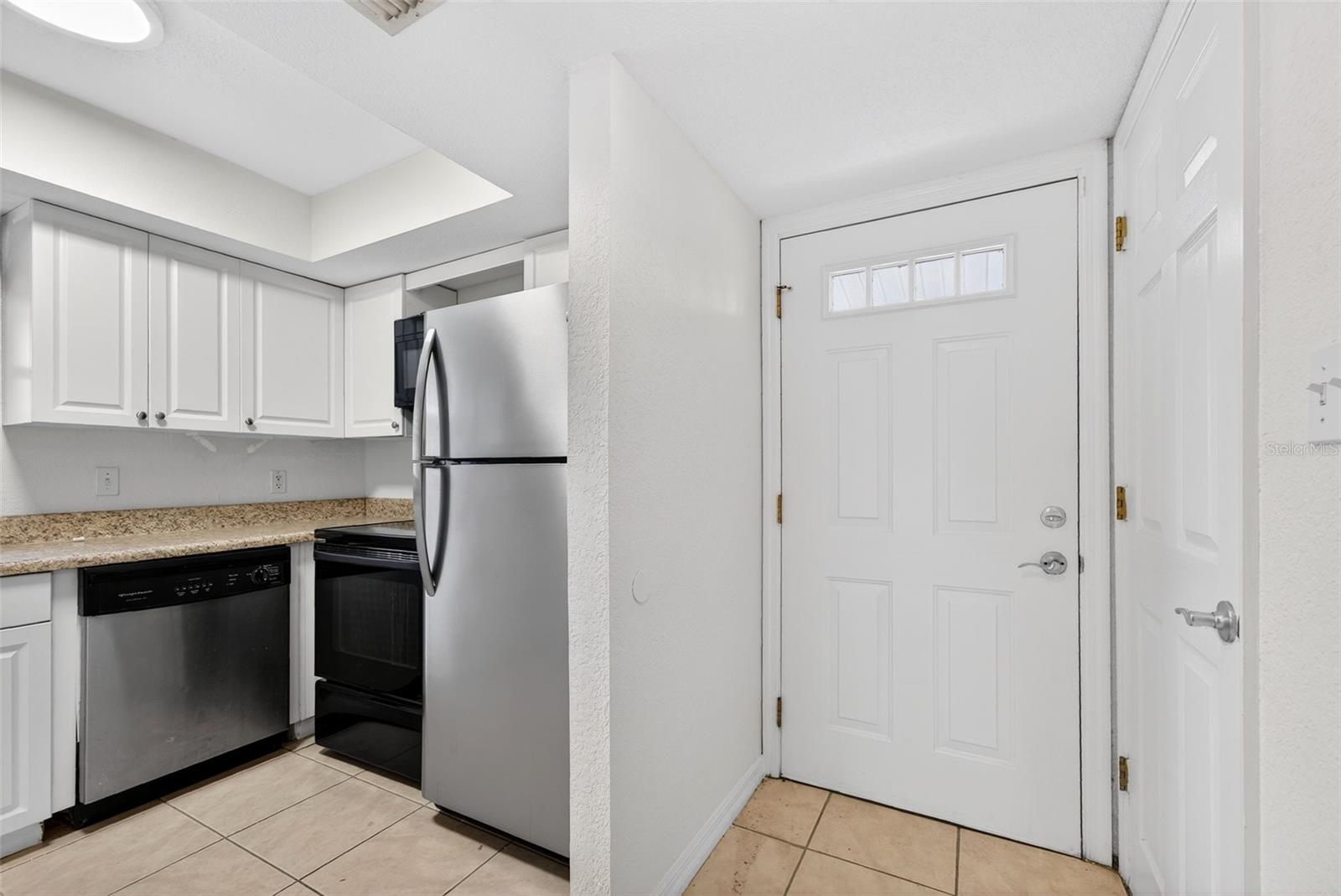 930 LA COSTA CIR #2, SARASOTA, FL, 34237