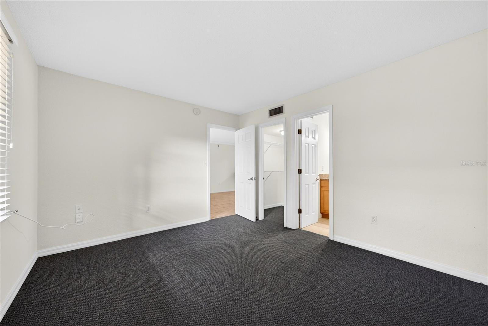 930 LA COSTA CIR #2, SARASOTA, FL, 34237