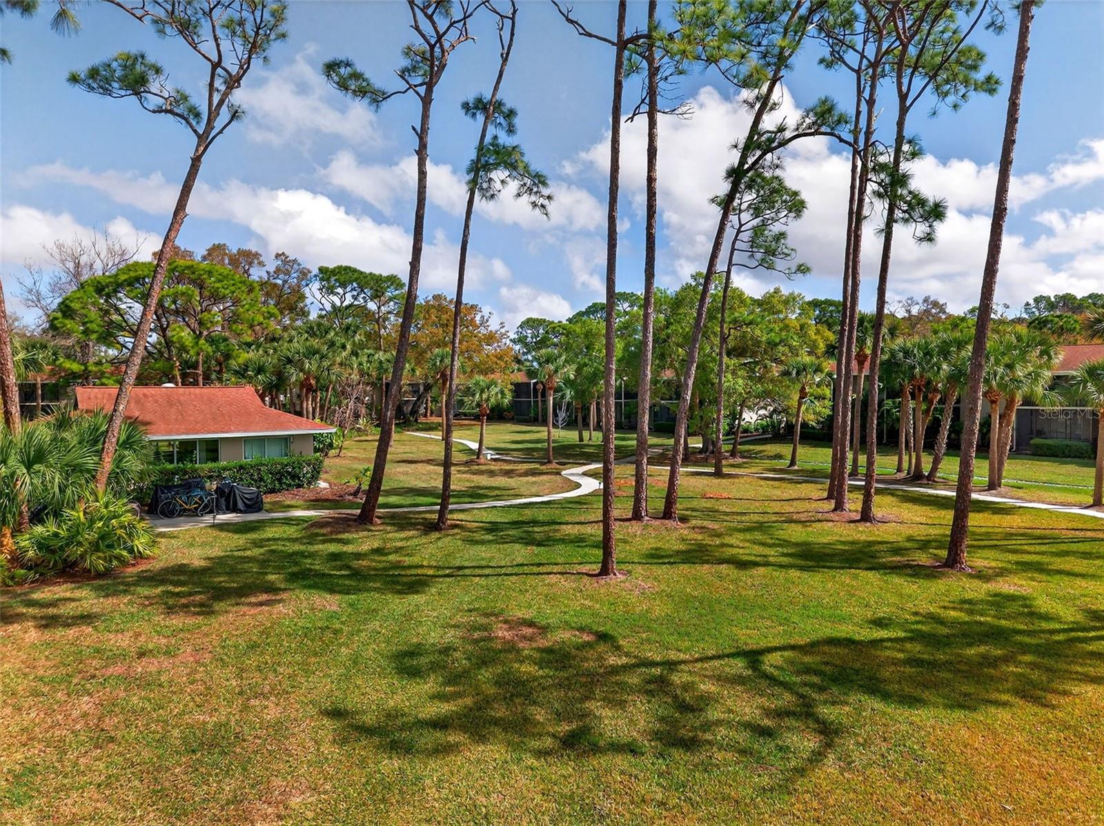 930 LA COSTA CIR #2, SARASOTA, FL, 34237
