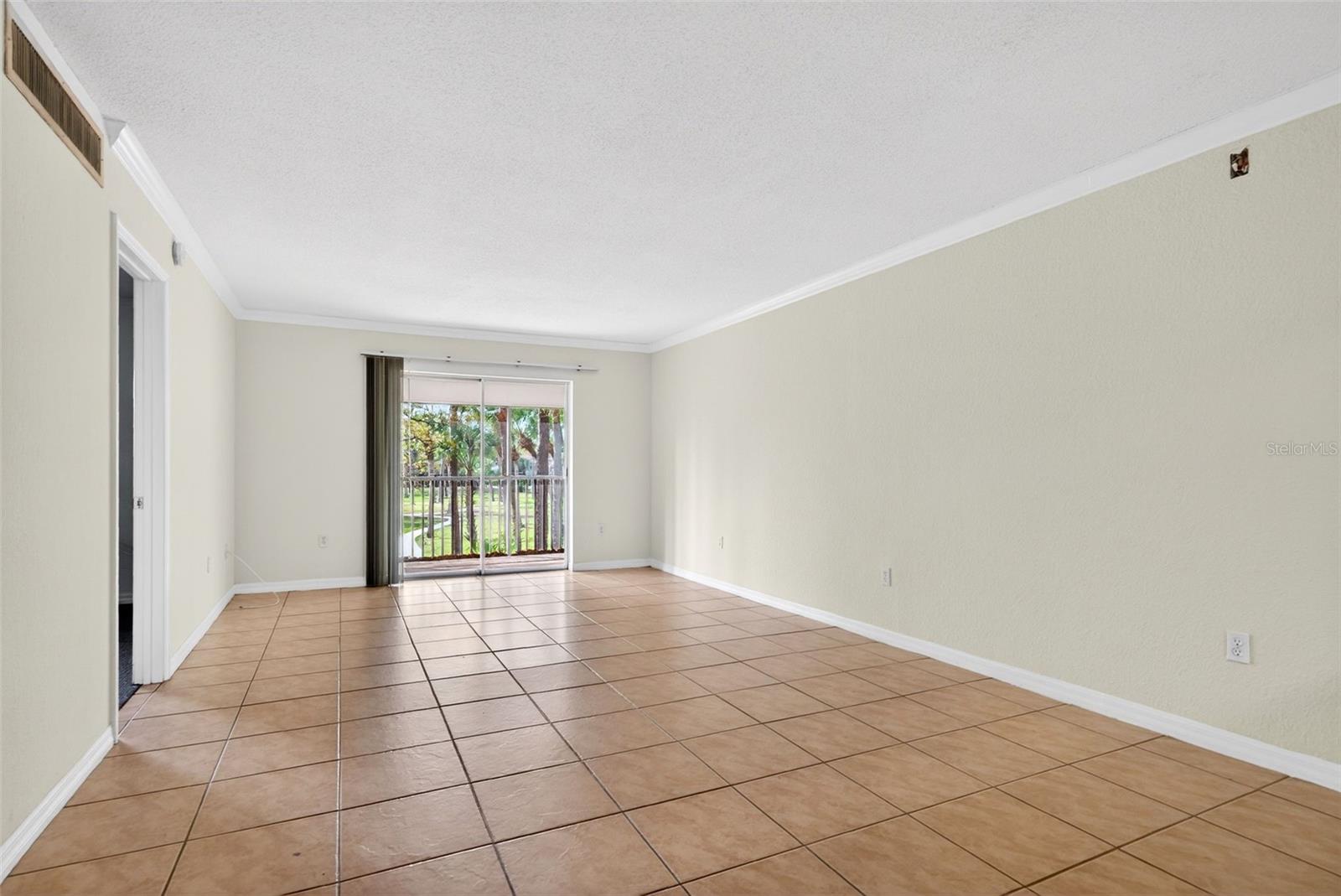 930 LA COSTA CIR #2, SARASOTA, FL, 34237