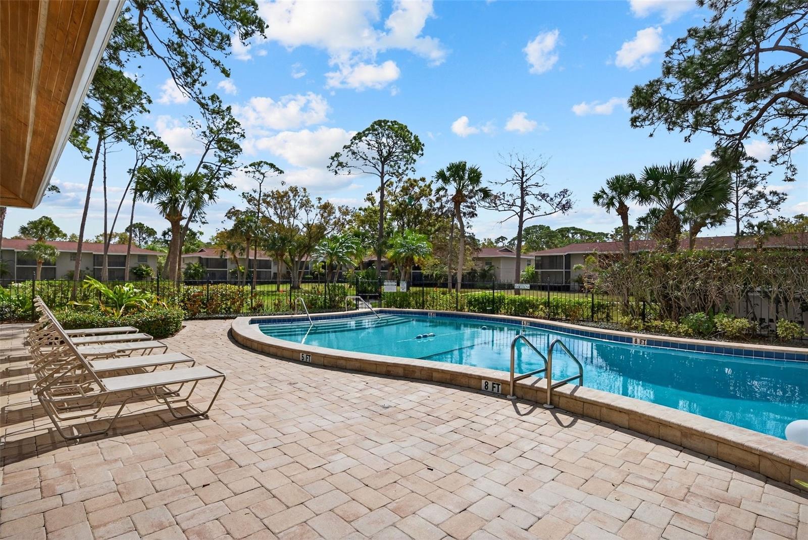 930 LA COSTA CIR #2, SARASOTA, FL, 34237
