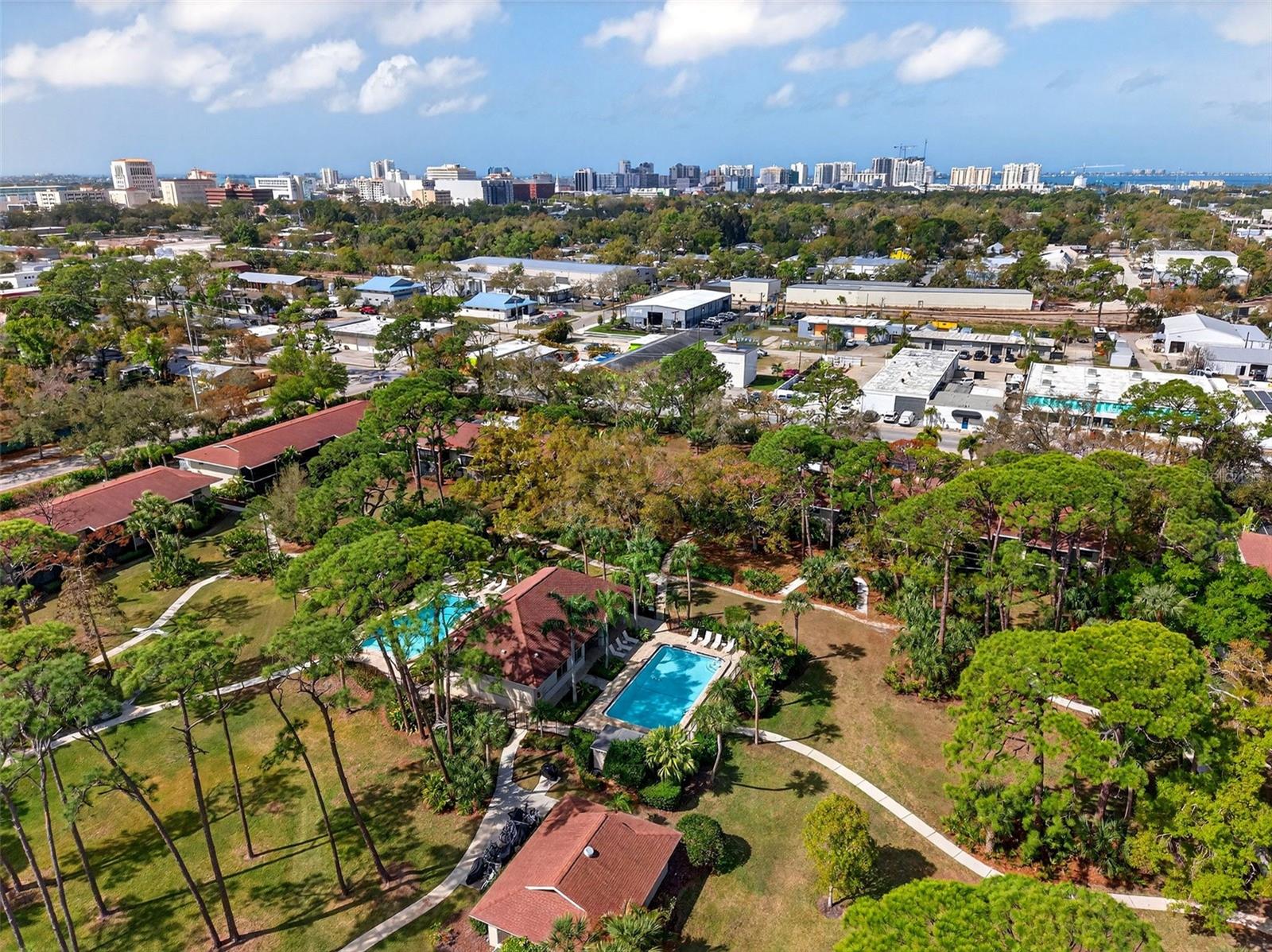 930 LA COSTA CIR #2, SARASOTA, FL, 34237